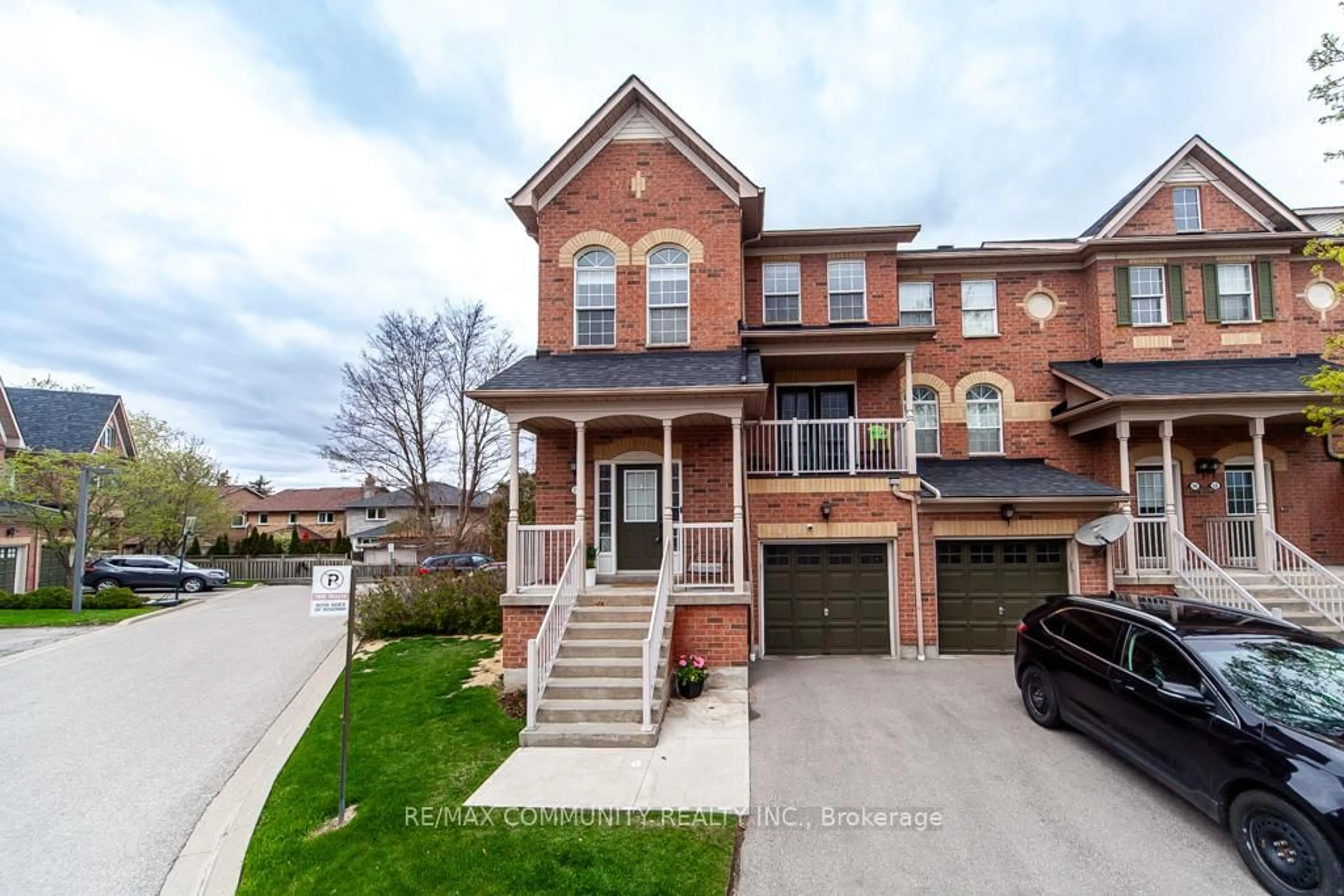 Home with brick exterior material, street for 575 Steeple Hill #17, Pickering Ontario L1V 5Z2