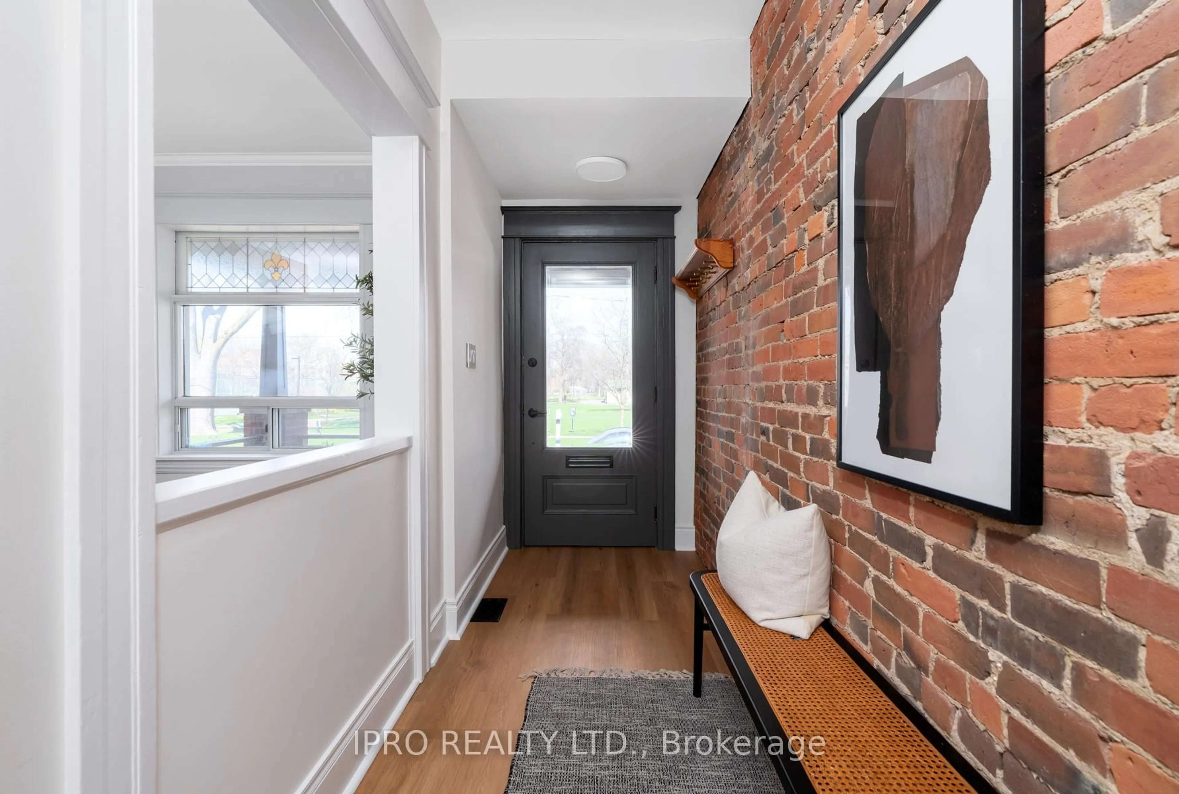 Indoor entryway for 768 Logan Ave, Toronto Ontario M4K 3C8