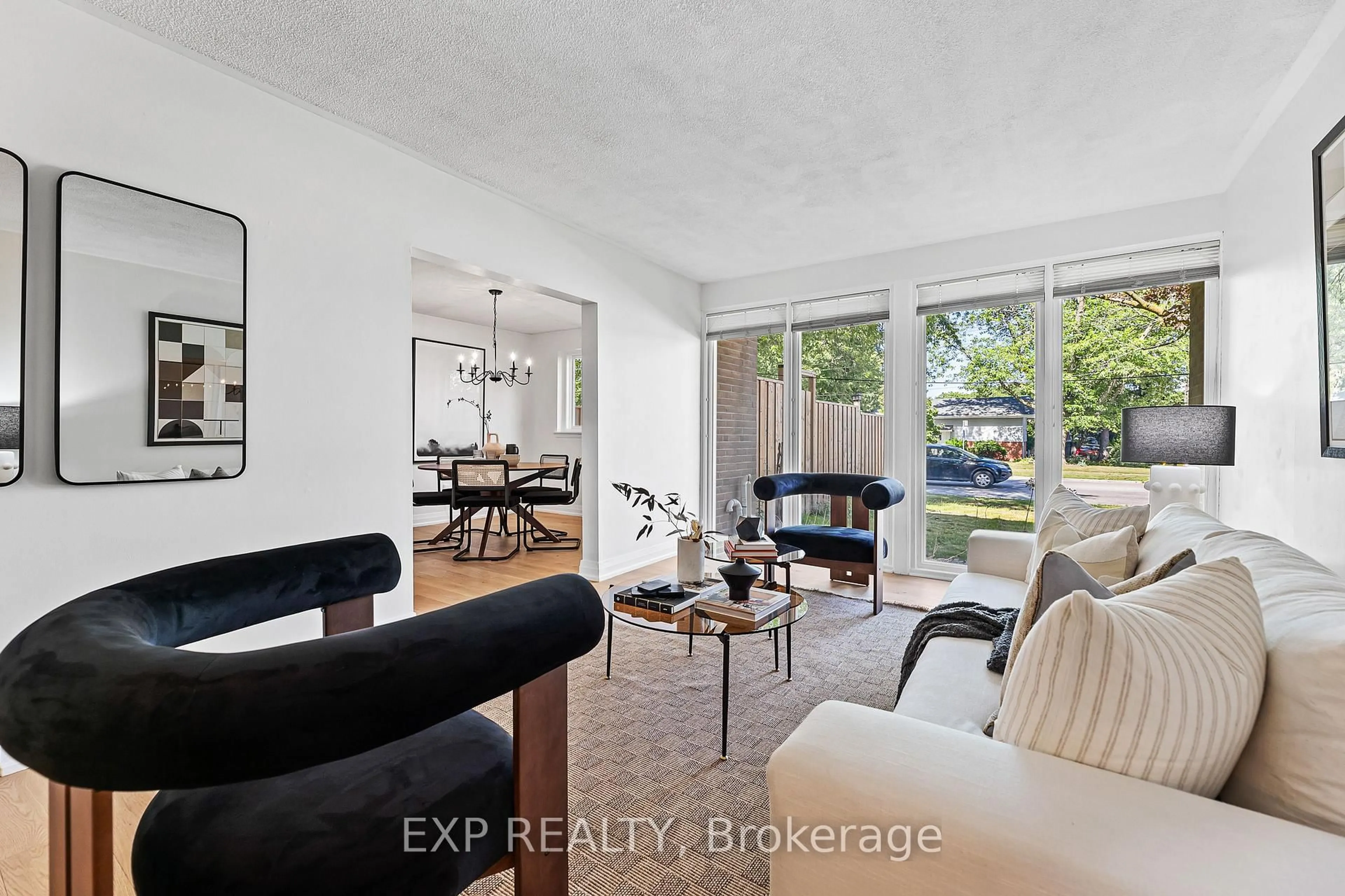 Living room with furniture, unknown for 126 Slan Ave, Toronto Ontario M1G 3B9