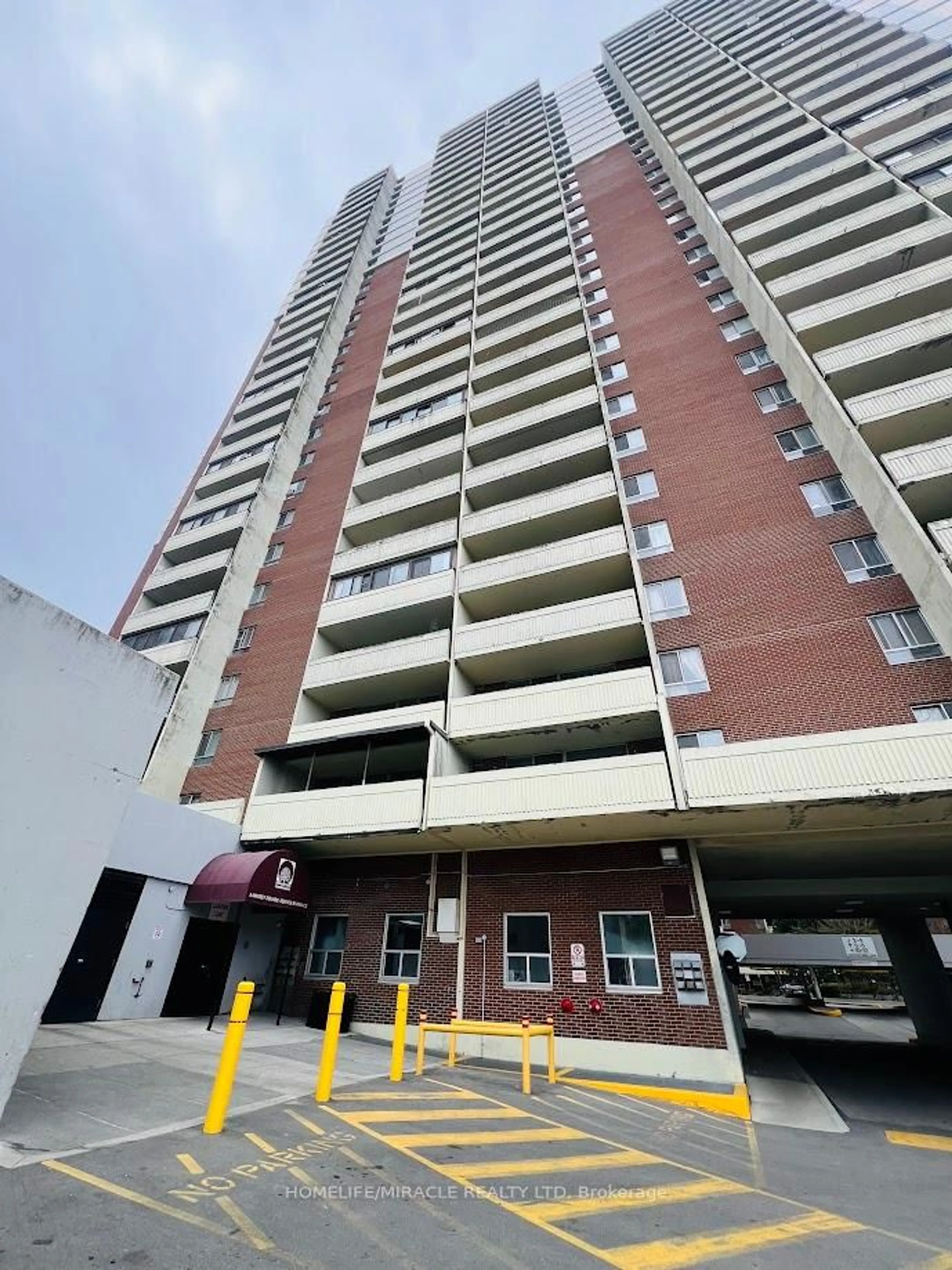 Unknown for 5 Massey Sq #1108, Toronto Ontario M4C 5L6