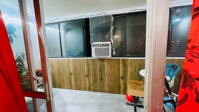 Additional property image - 5 Massey Sq Unit 1108
