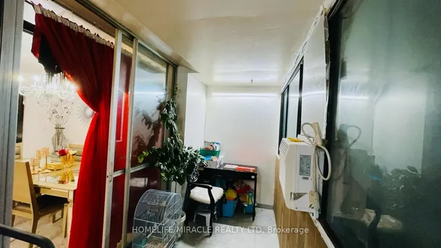 Additional property image - 5 Massey Sq Unit 1108