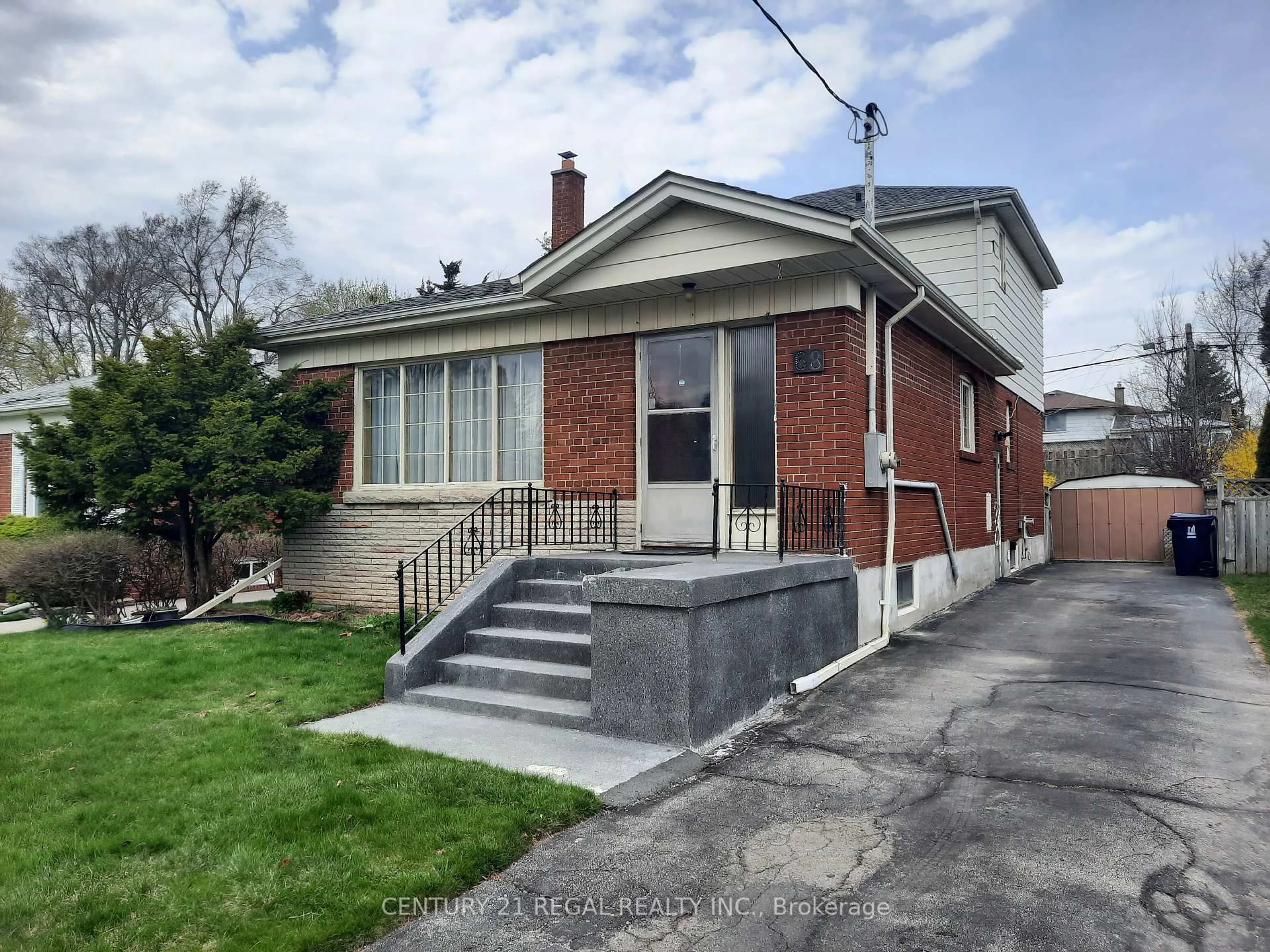 Home with brick exterior material, street for 68 Blakemanor Blvd, Toronto Ontario M1J 2W5