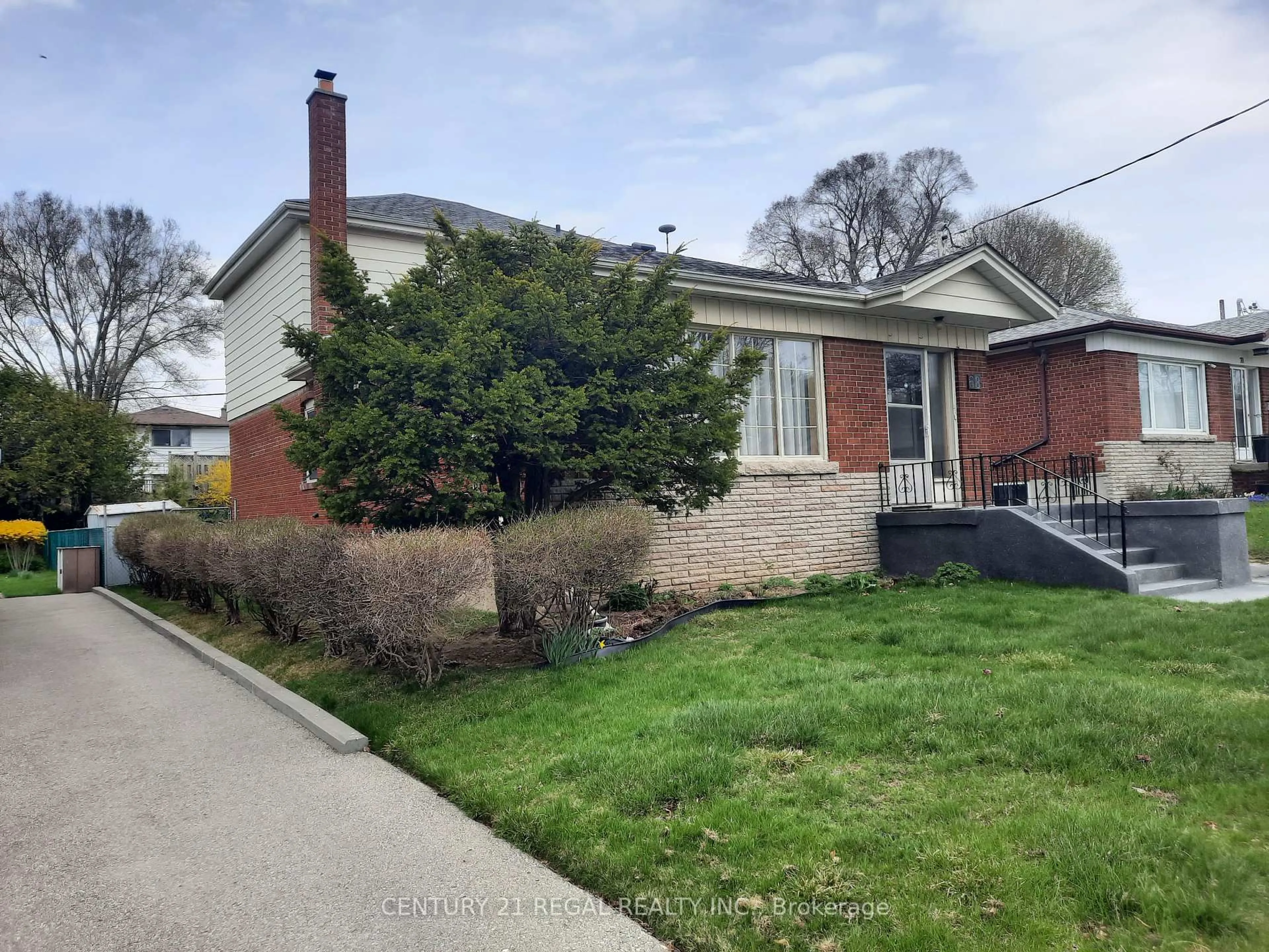 Unknown for 68 Blakemanor Blvd, Toronto Ontario M1J 2W5