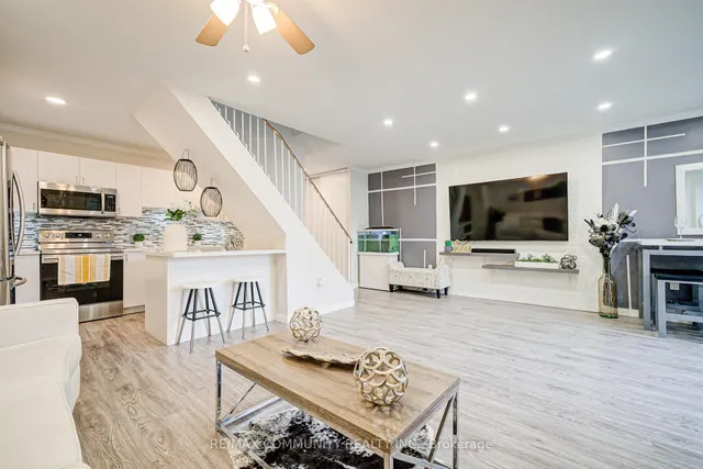 Additional property image - 100 Mornelle Crt Unit 1078