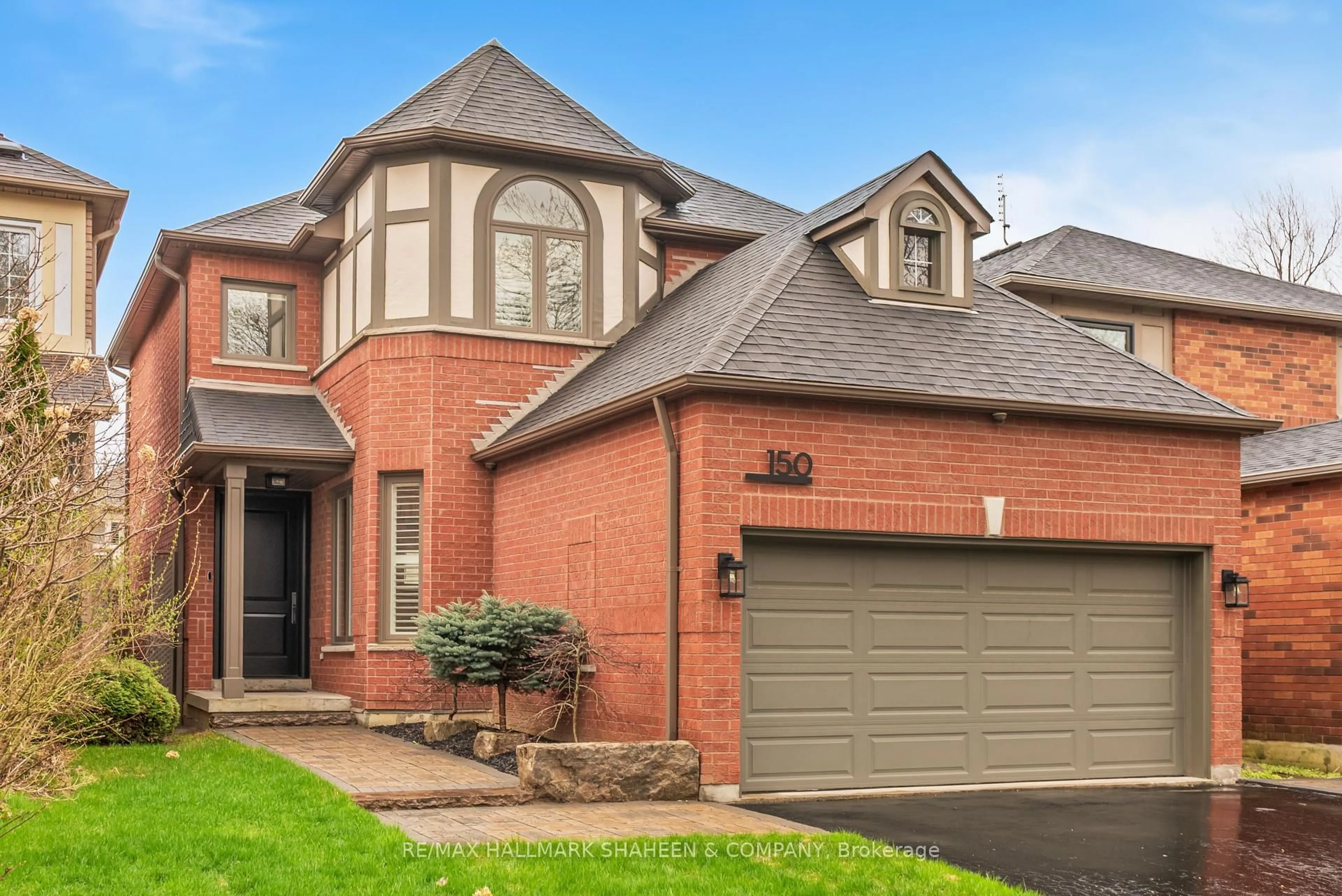 Home with brick exterior material, street for 150 Thicket Cres, Pickering Ontario L1V 6V7