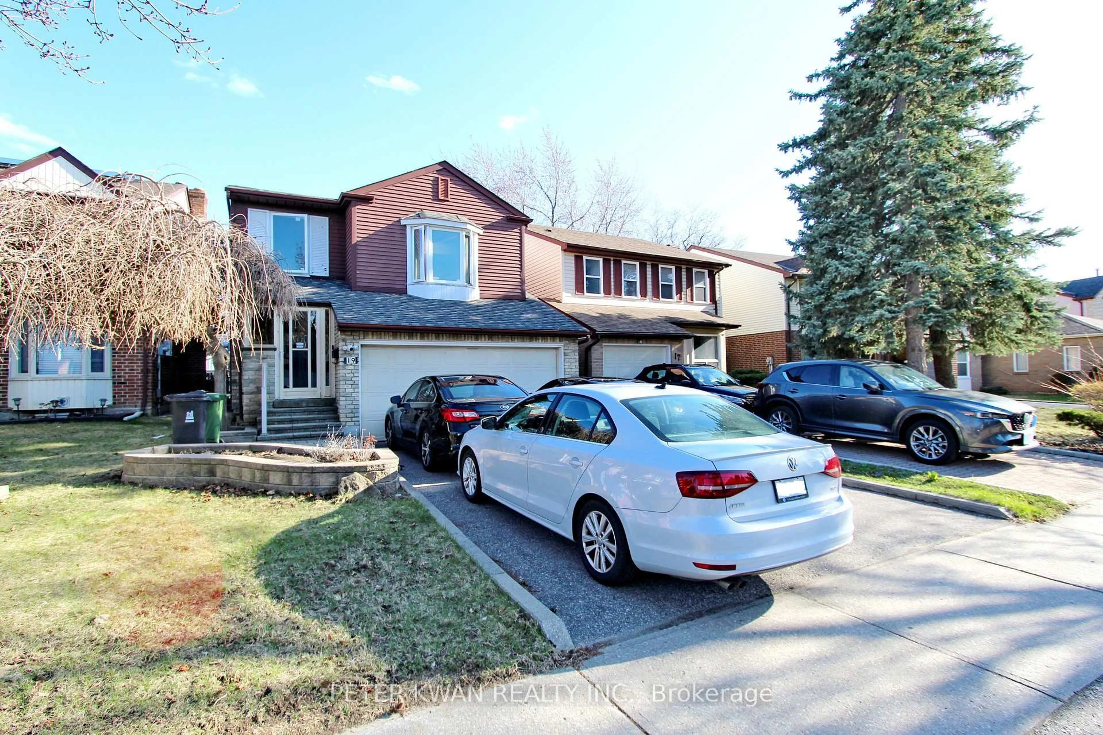 Unknown for 19 Sandyhook Sq, Toronto Ontario M1W 3N6
