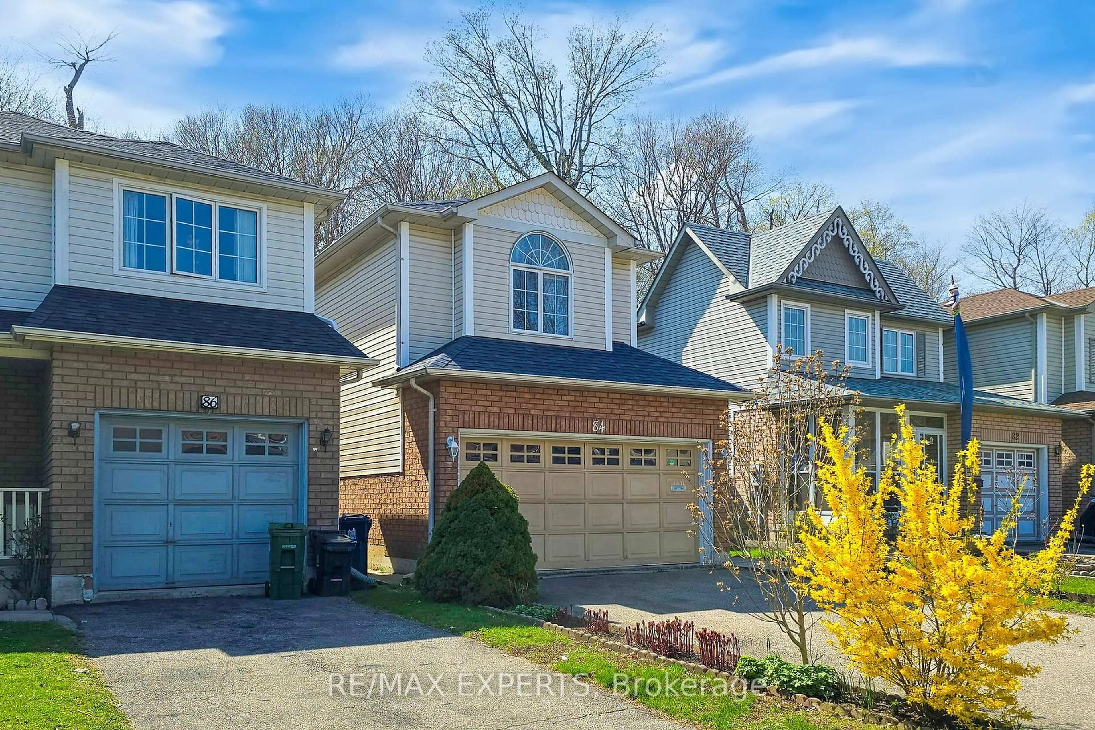 Home with brick exterior material, street for 84 Piperbrook Cres, Toronto Ontario M1E 5G9