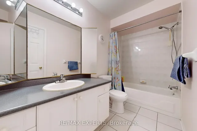 Additional property image - 84 Piperbrook Cres