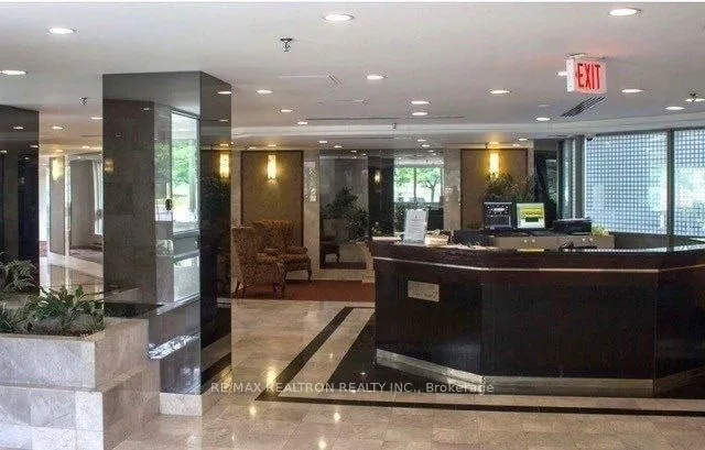 Additional property image - 3233 Eglinton Ave Unit 402