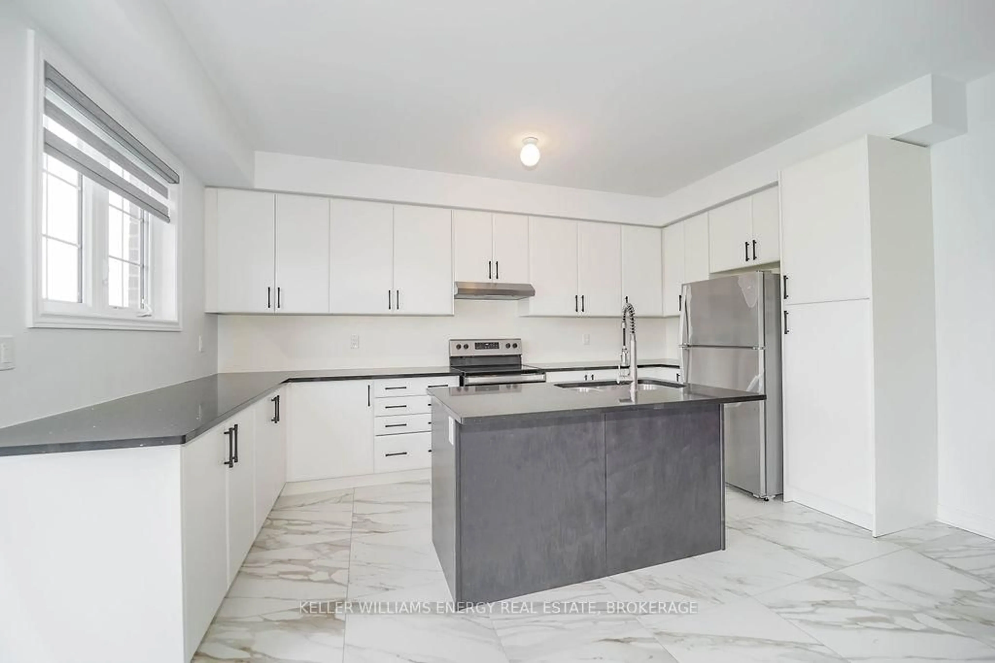 Open concept kitchen, ceramic/tile floor for 1189 Drinkle Cres, Oshawa Ontario L1K 3G8