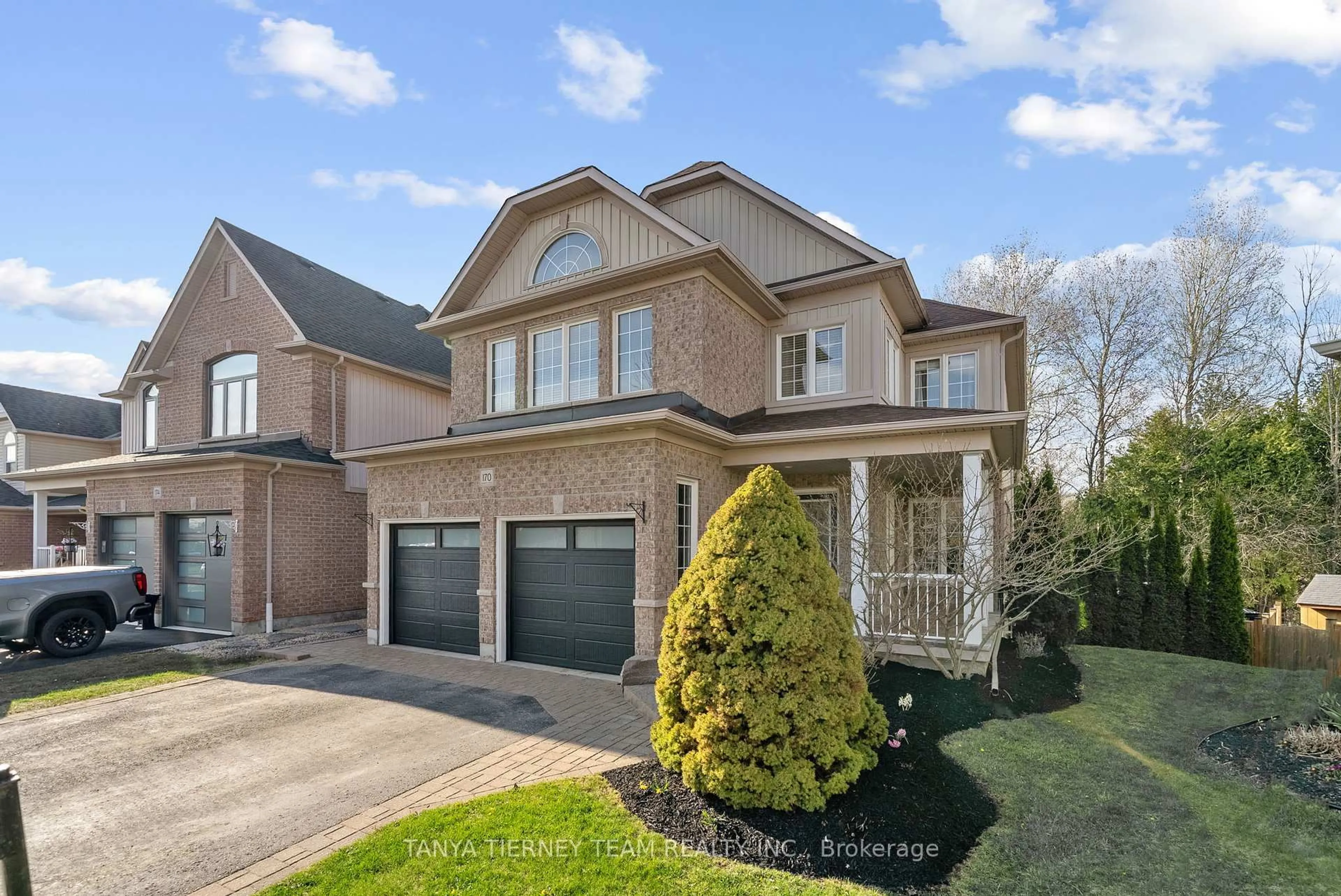 Home with brick exterior material, street for 170 Sleeman Sq, Clarington Ontario L1E 3K5