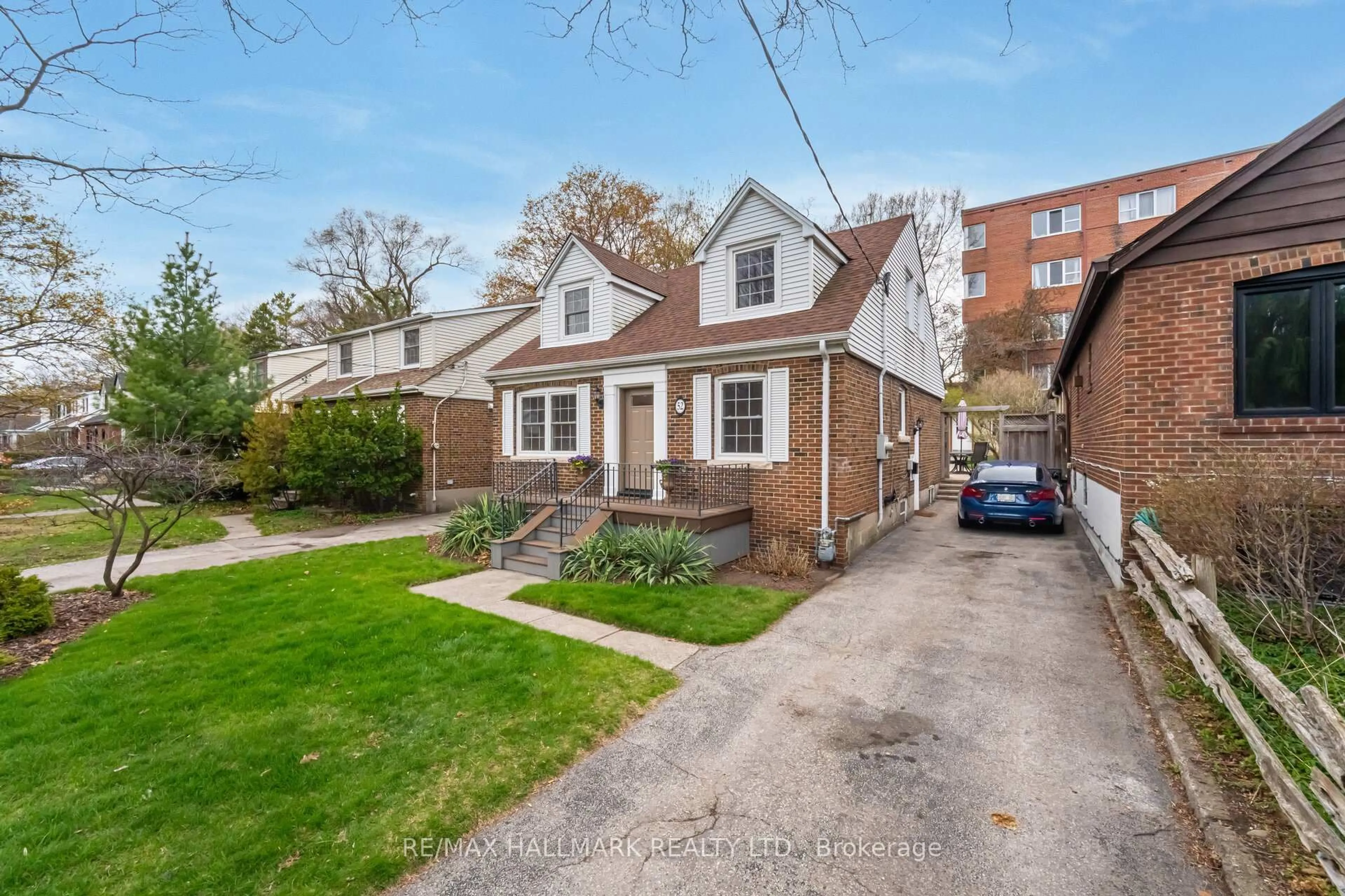 Home with brick exterior material, street for 52 Anndale Rd, Toronto Ontario M1N 1C5