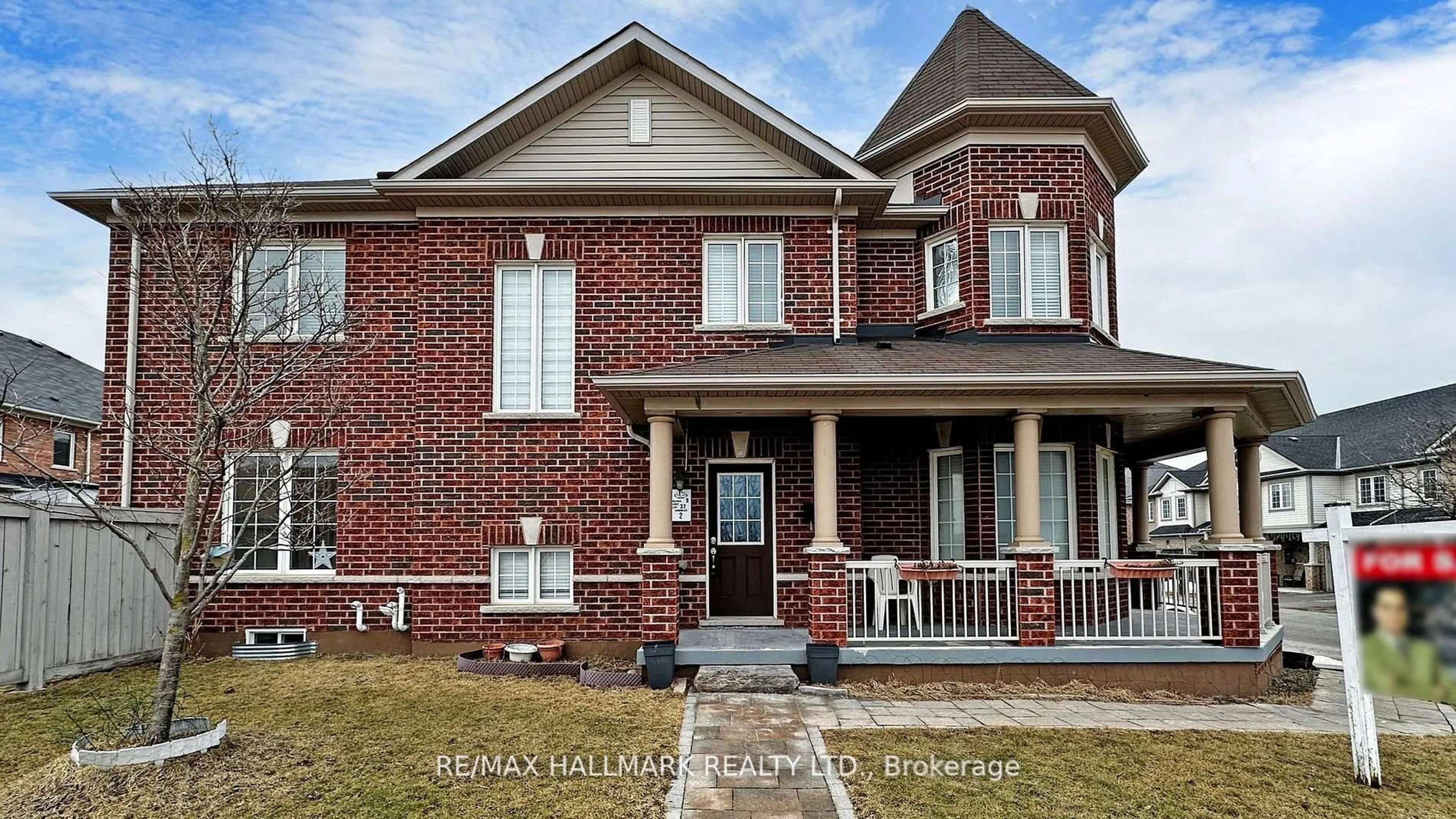 Home with brick exterior material, street for 2 Telstar Way, Whitby Ontario L1M 0G2