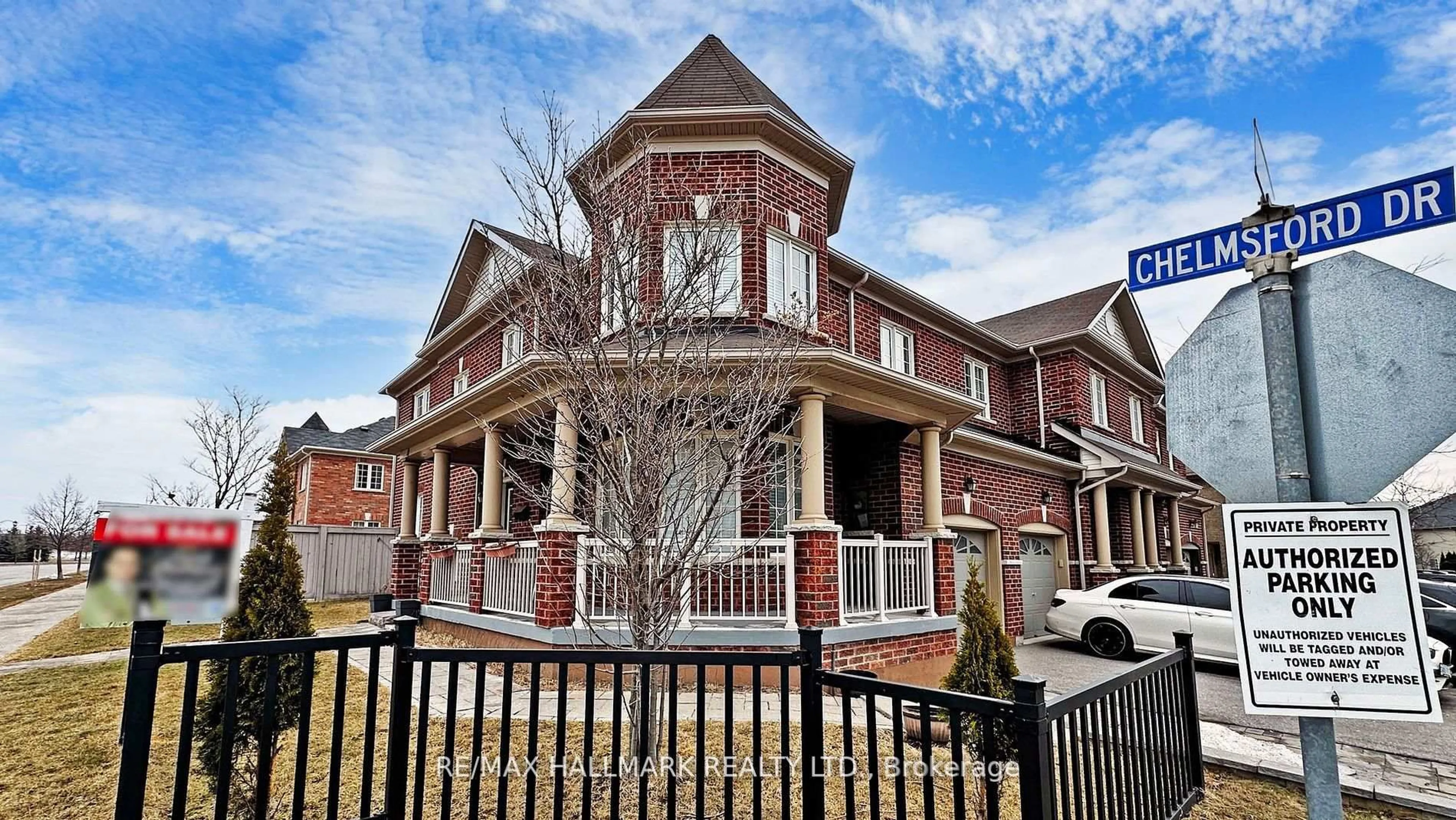 Home with brick exterior material, street for 2 Telstar Way, Whitby Ontario L1M 0G2