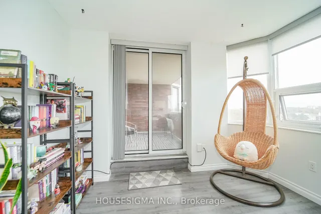 Additional property image - 121 Ling Rd Unit 904