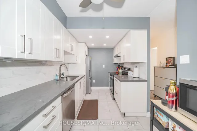 Additional property image - 121 Ling Rd Unit 904
