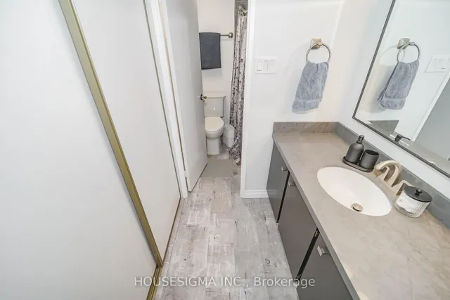 Additional property image - 121 Ling Rd Unit 904