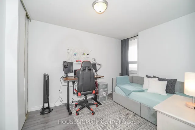 Additional property image - 121 Ling Rd Unit 904
