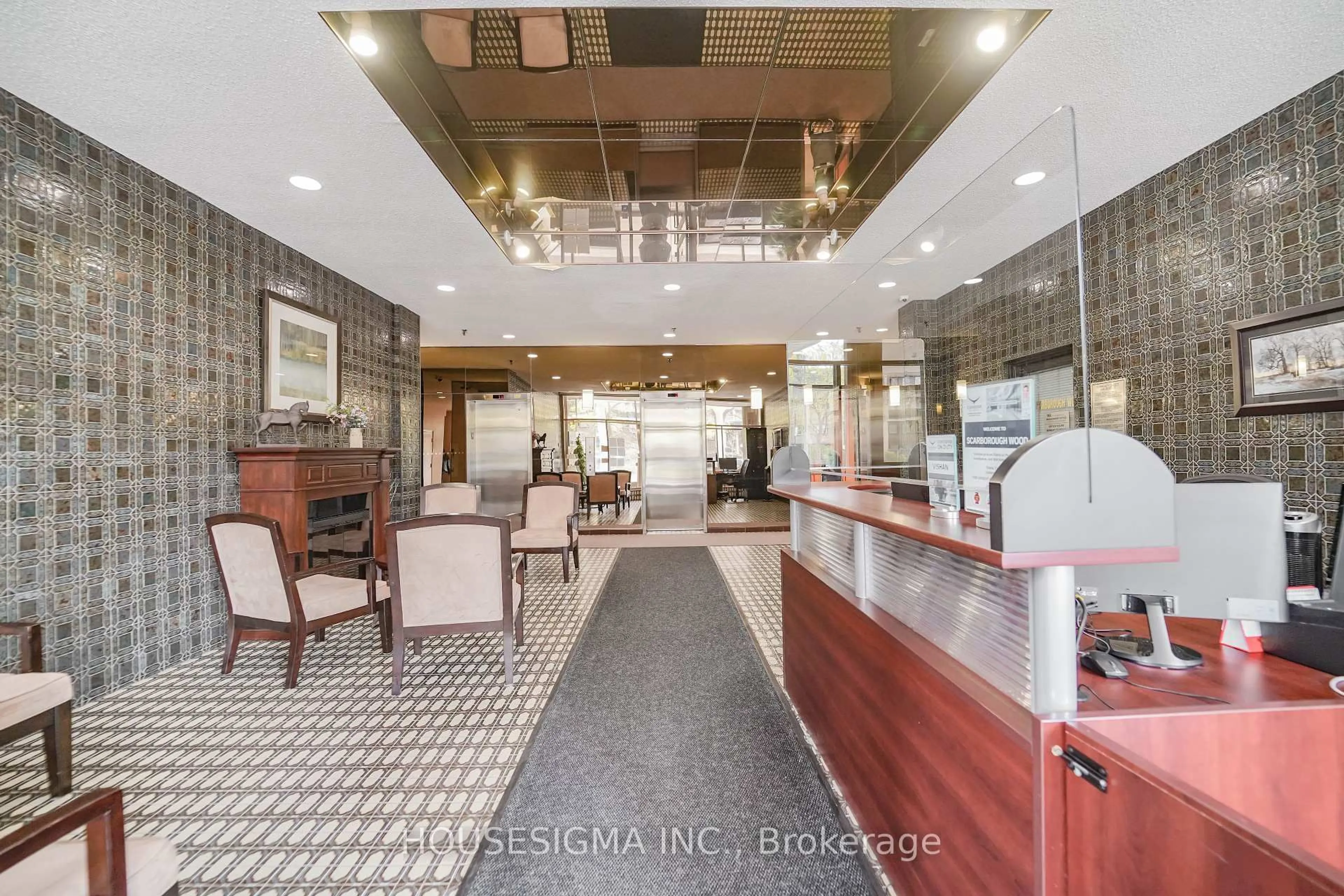 Lobby for 121 Ling Rd #904, Toronto Ontario M1E 4Y2