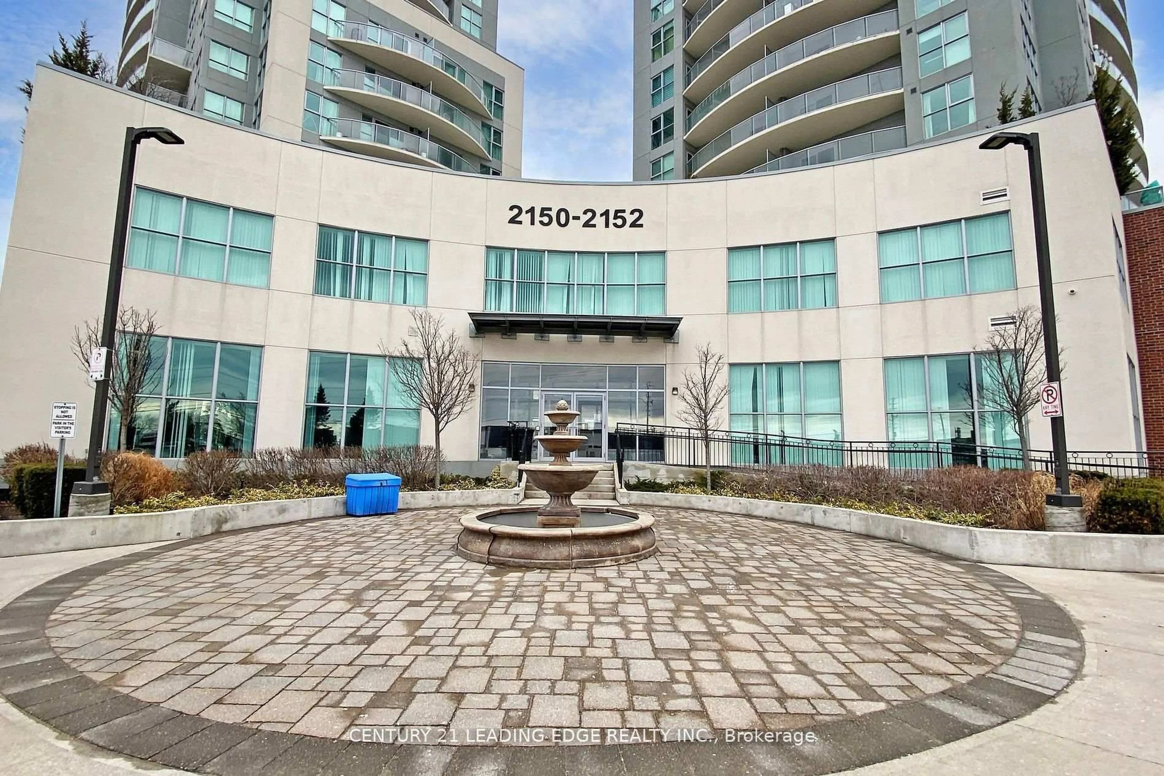 Unknown for 2152 Lawrence Ave #207, Toronto Ontario M1R 3A8