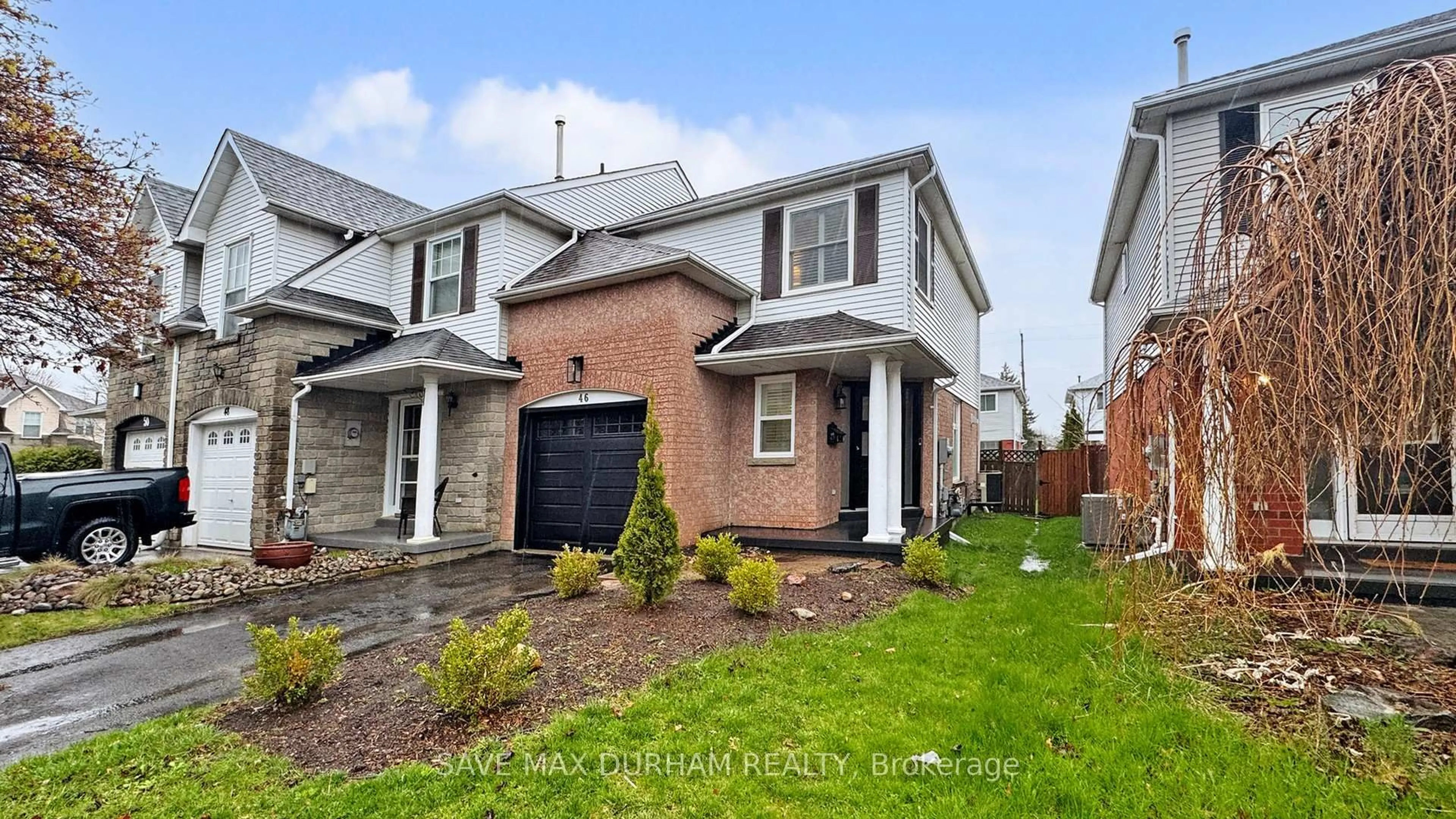 Home with brick exterior material, street for 46 Weaver St, Clarington Ontario L1E 2Y3