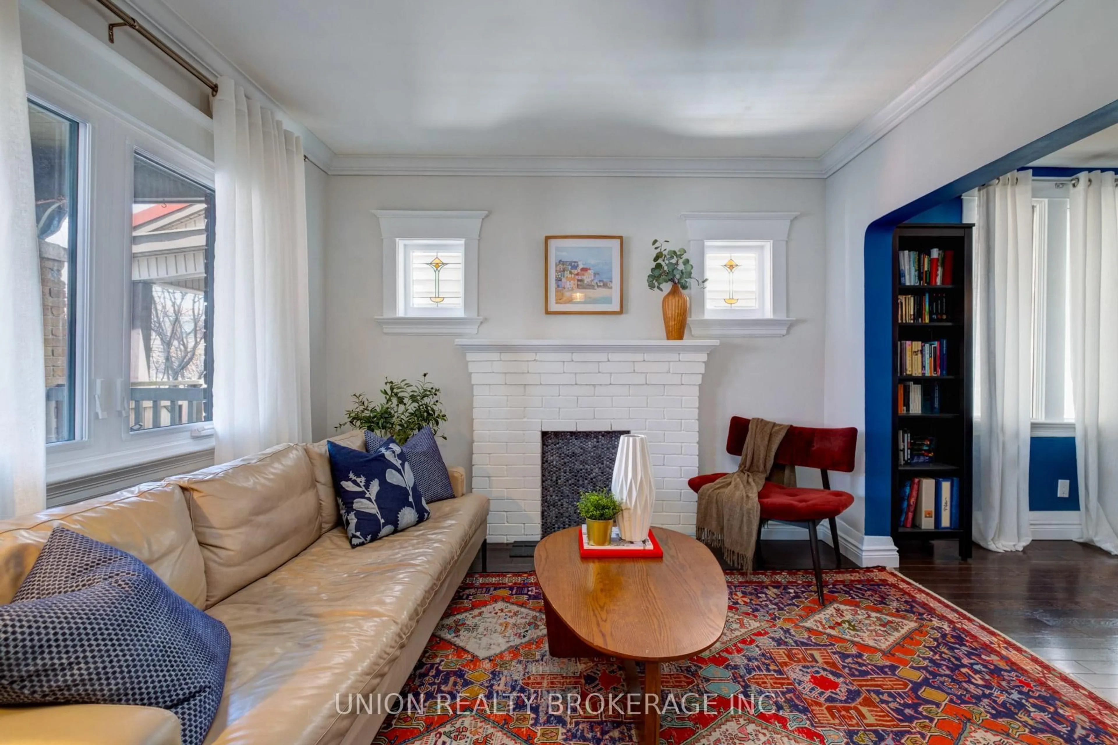 Living room with furniture, unknown for 191 Coleman Ave, Toronto Ontario M4C 1R5