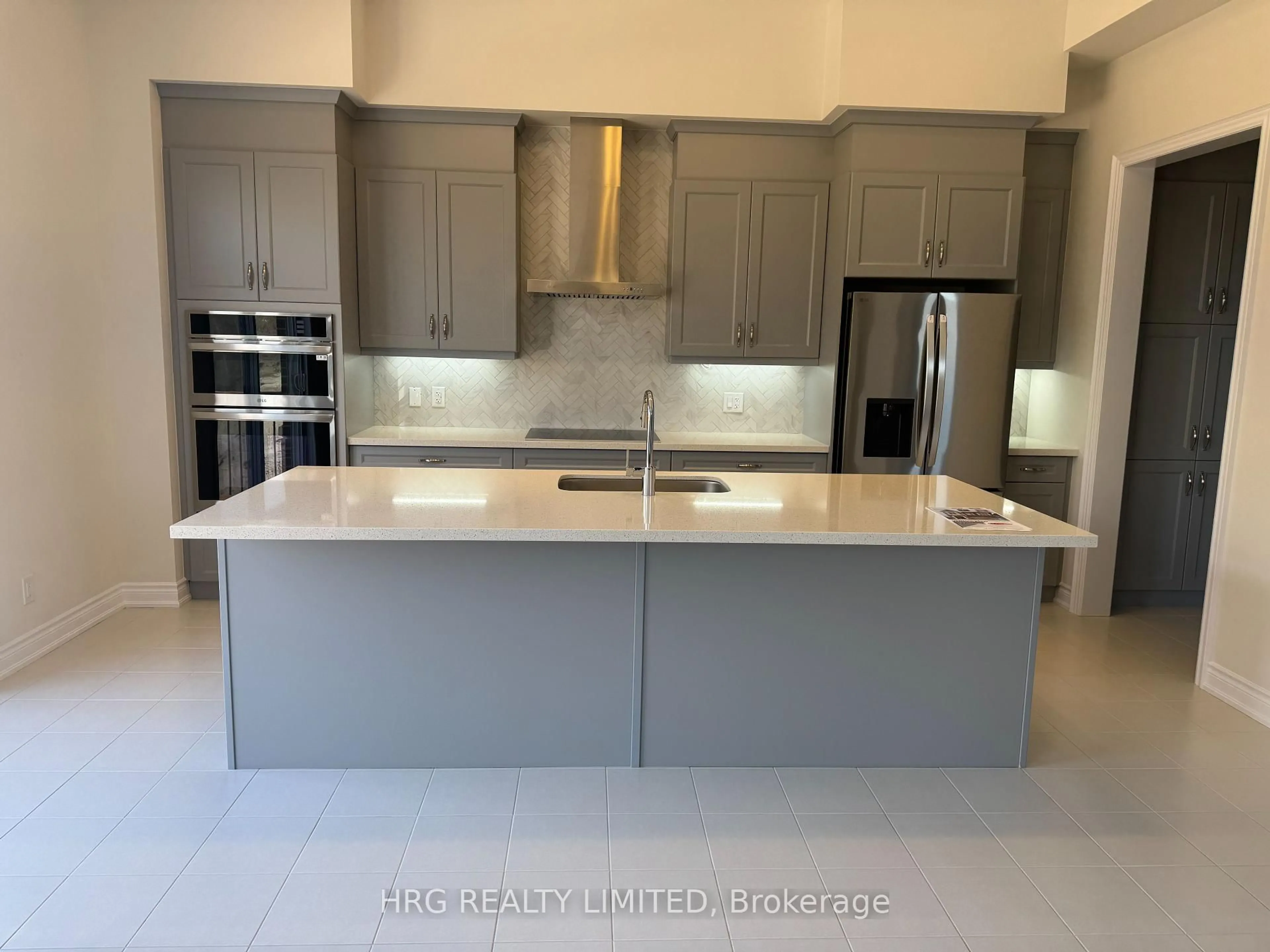 Contemporary kitchen, ceramic/tile floor for 100 Pheasant Ridge Dr, Whitby Ontario L1P 0P2