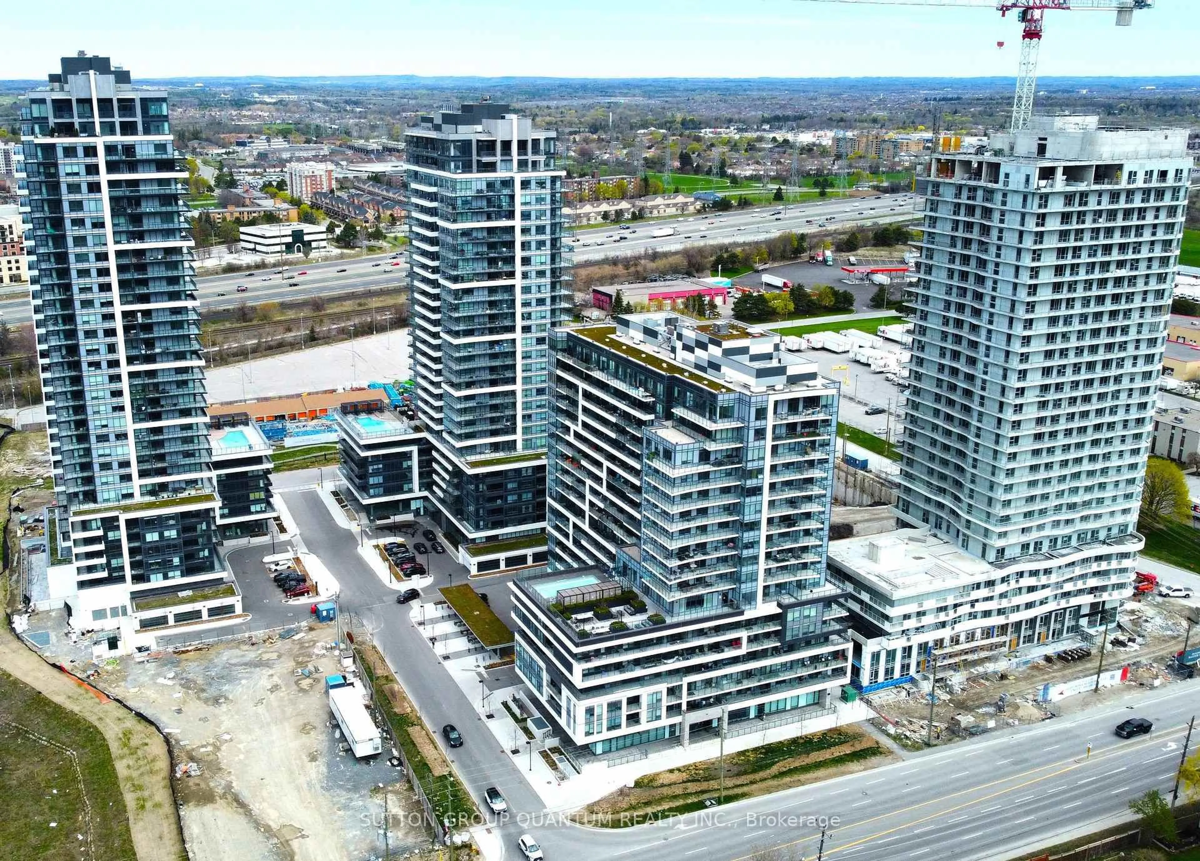 A pic from outside/outdoor area/front of a property/back of a property/a pic from drone, city buildings view from balcony for 1480 Bayly St #604, Pickering Ontario L1W 1L8