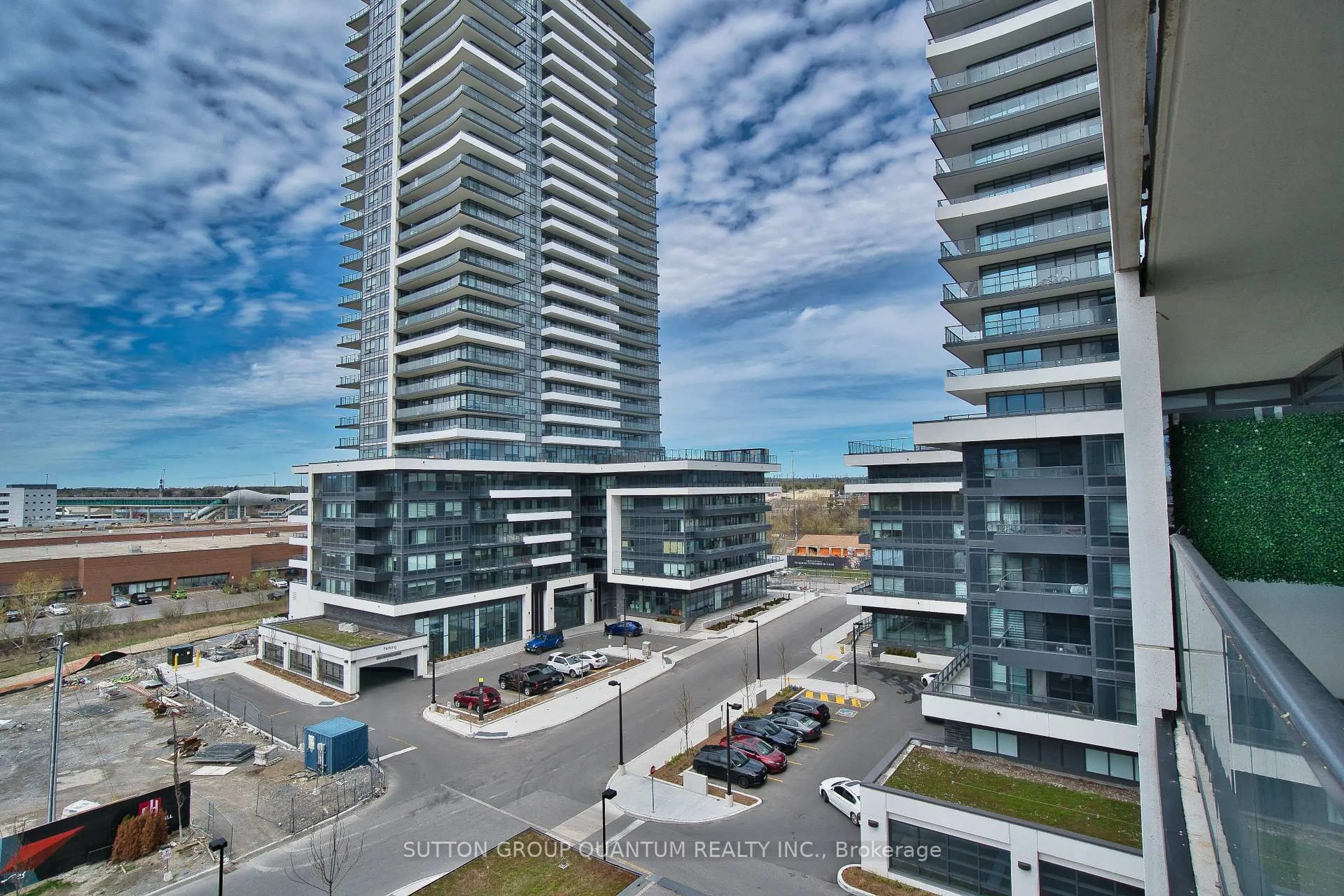 A pic from outside/outdoor area/front of a property/back of a property/a pic from drone, city buildings view from balcony for 1480 Bayly St #604, Pickering Ontario L1W 1L8