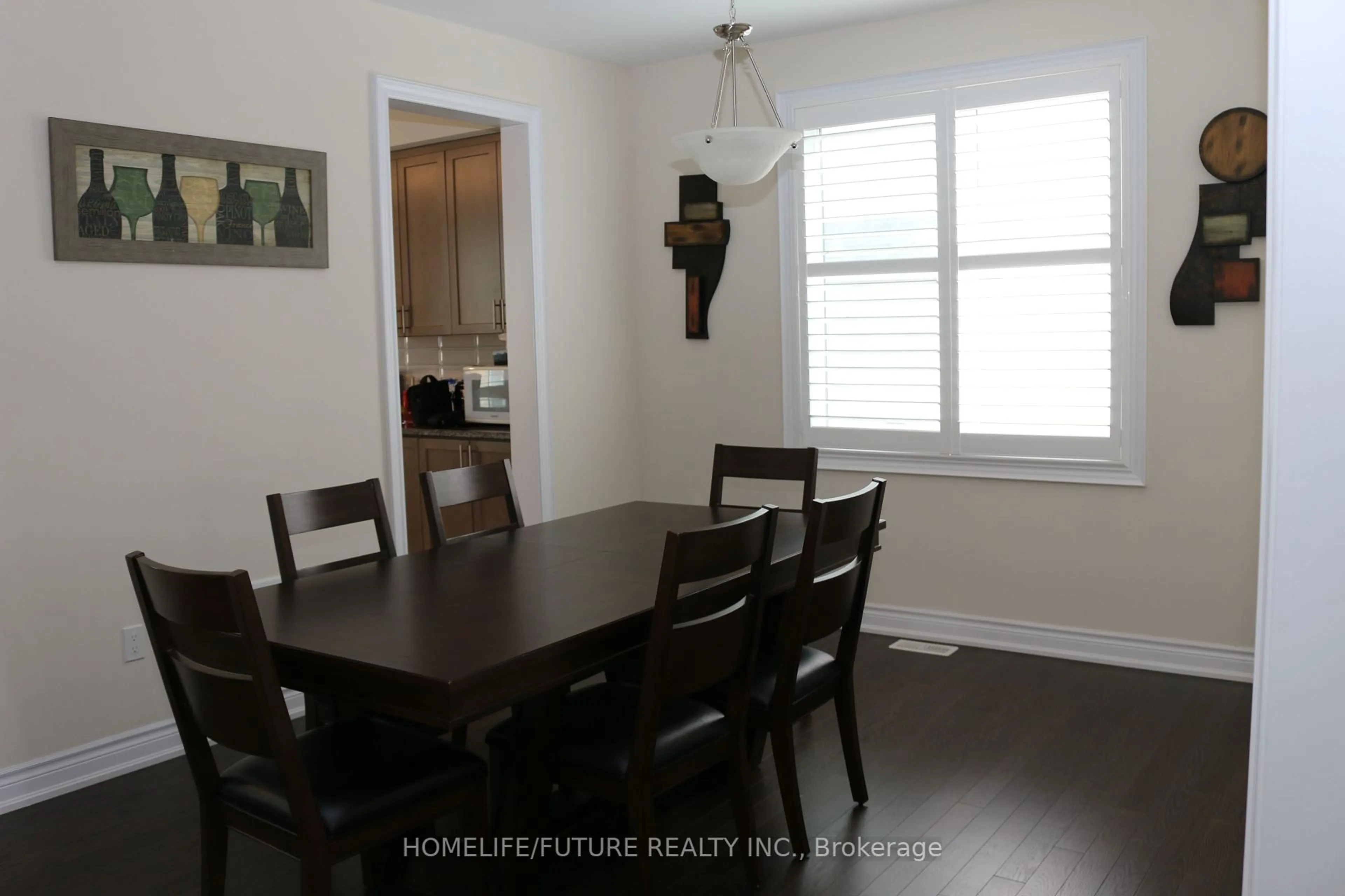 Dining room, wood/laminate floor for 80 Grady Dr, Clarington Ontario L1B 0C6