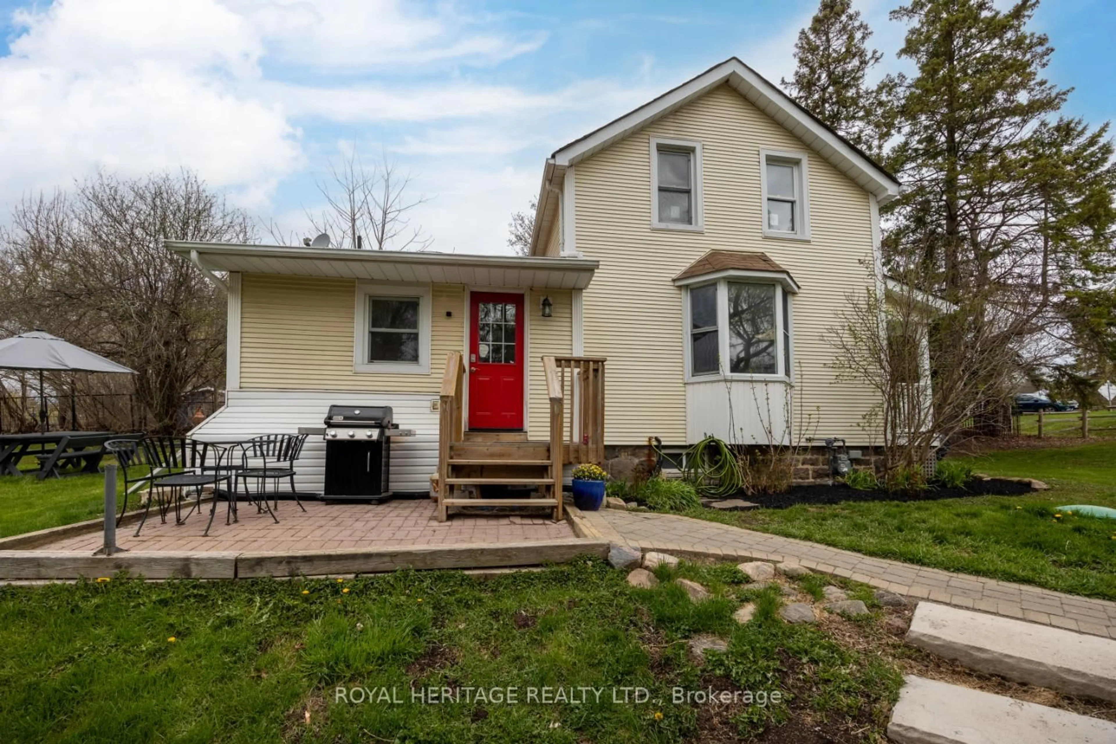 Home with vinyl exterior material, street for 4870 Old Brock Road Rr#5 Rd, Pickering Ontario L1Y 1A2