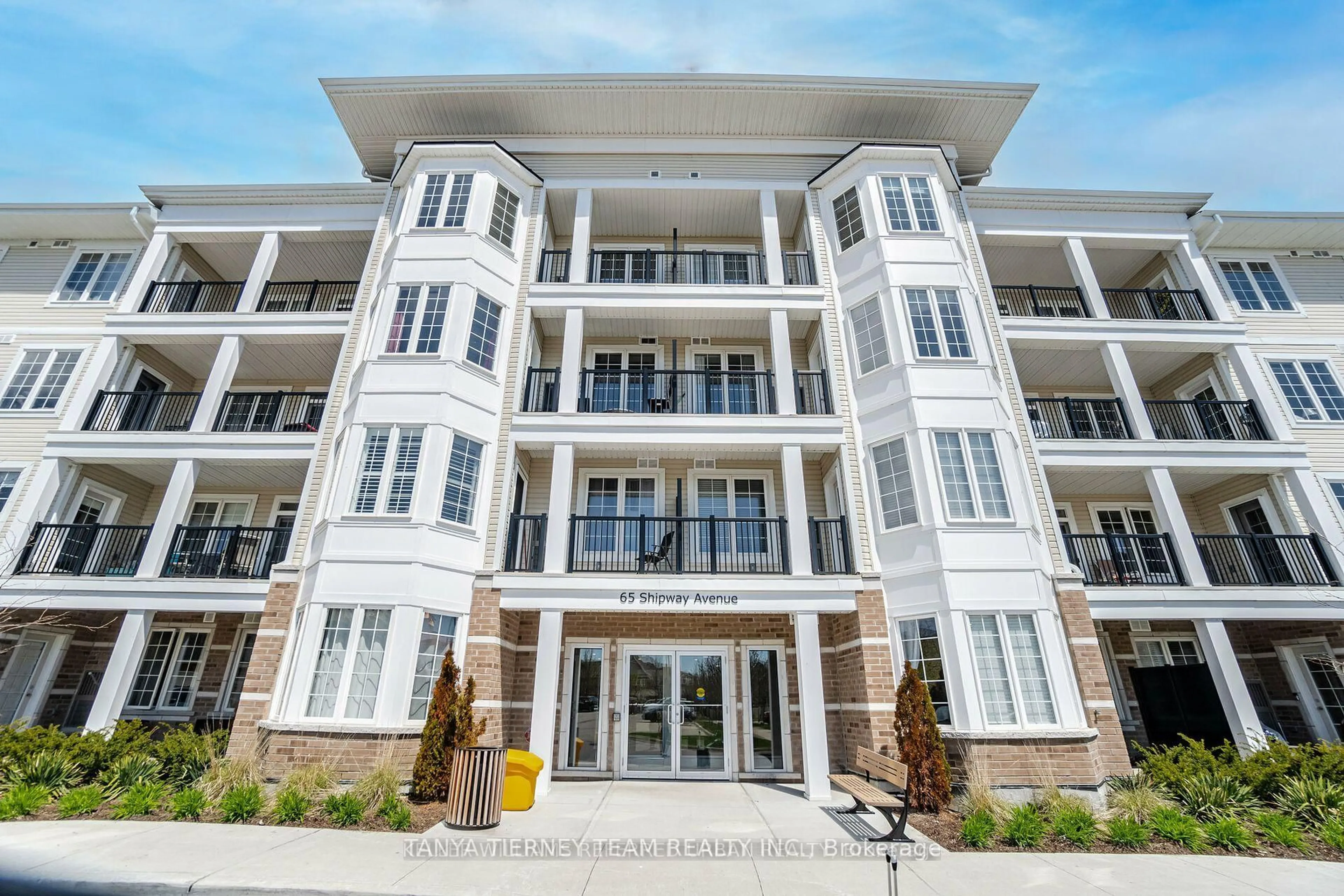 Unknown for 65 Shipway Ave #114, Clarington Ontario L1B 0B7