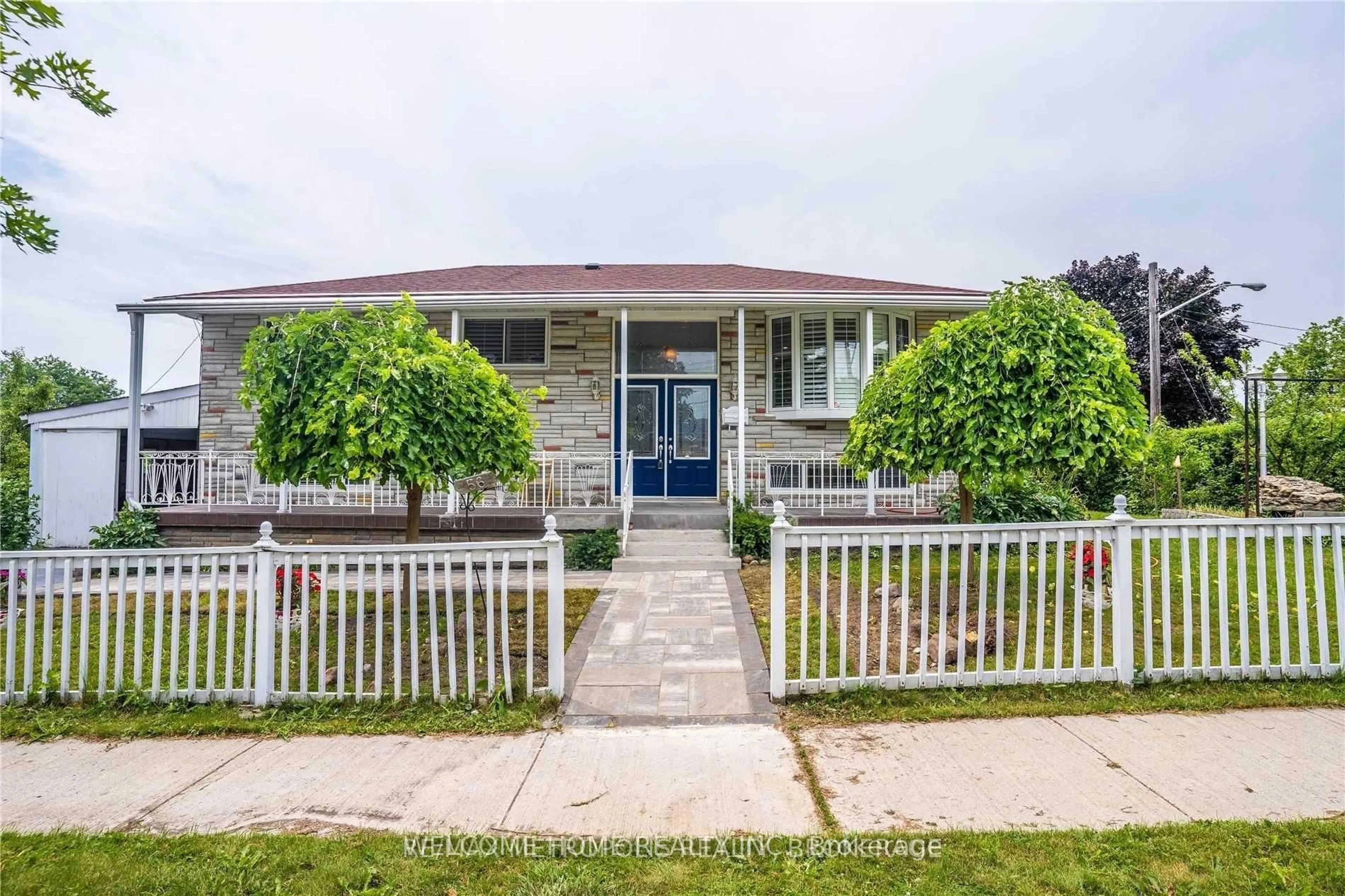 Home with vinyl exterior material, street for 56 Ascolda Blvd #2, Toronto Ontario M1J 2P1