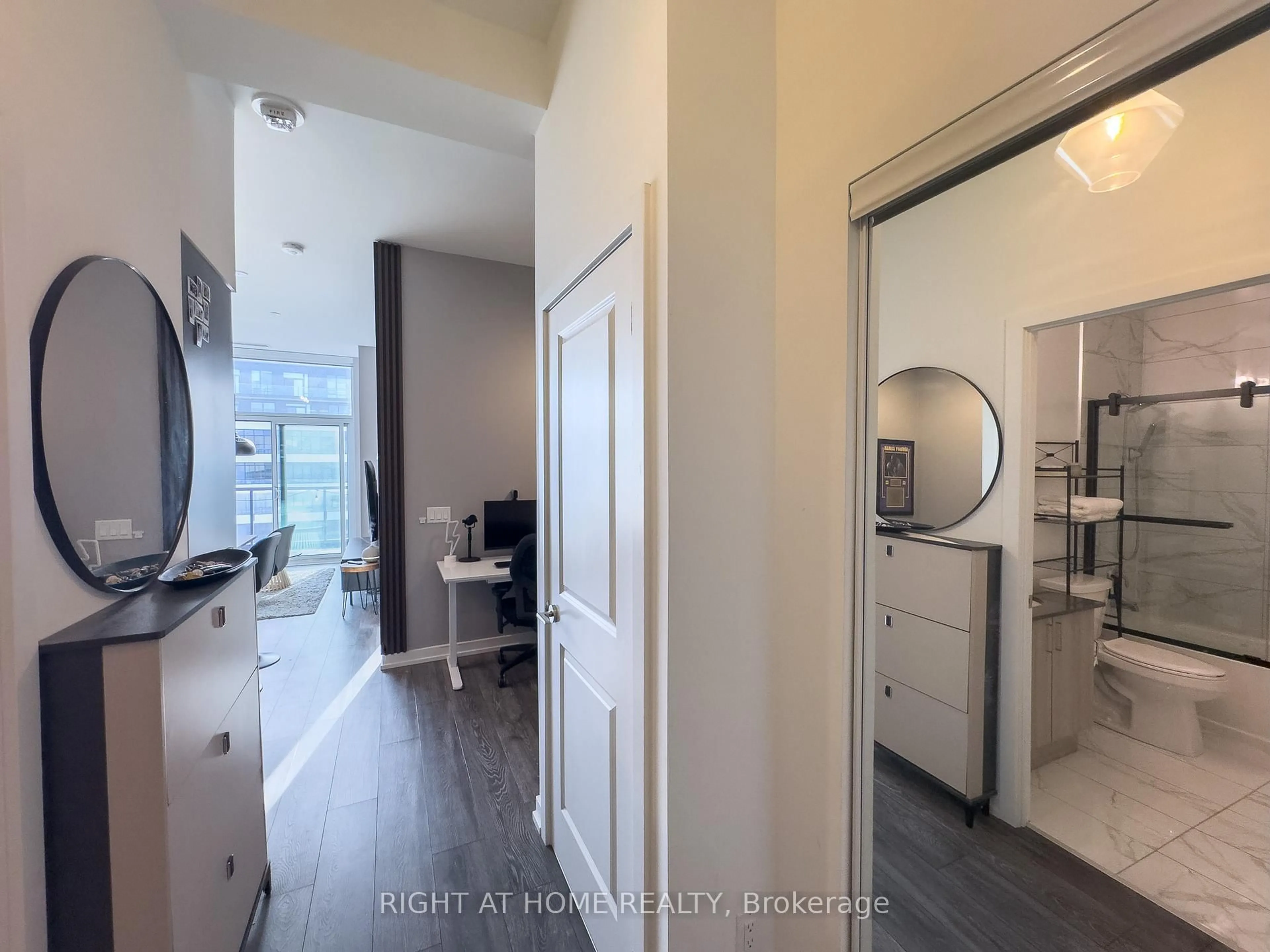 Unknown for 1455 Celebration Dr #PH2804, Pickering Ontario L1W 0C3