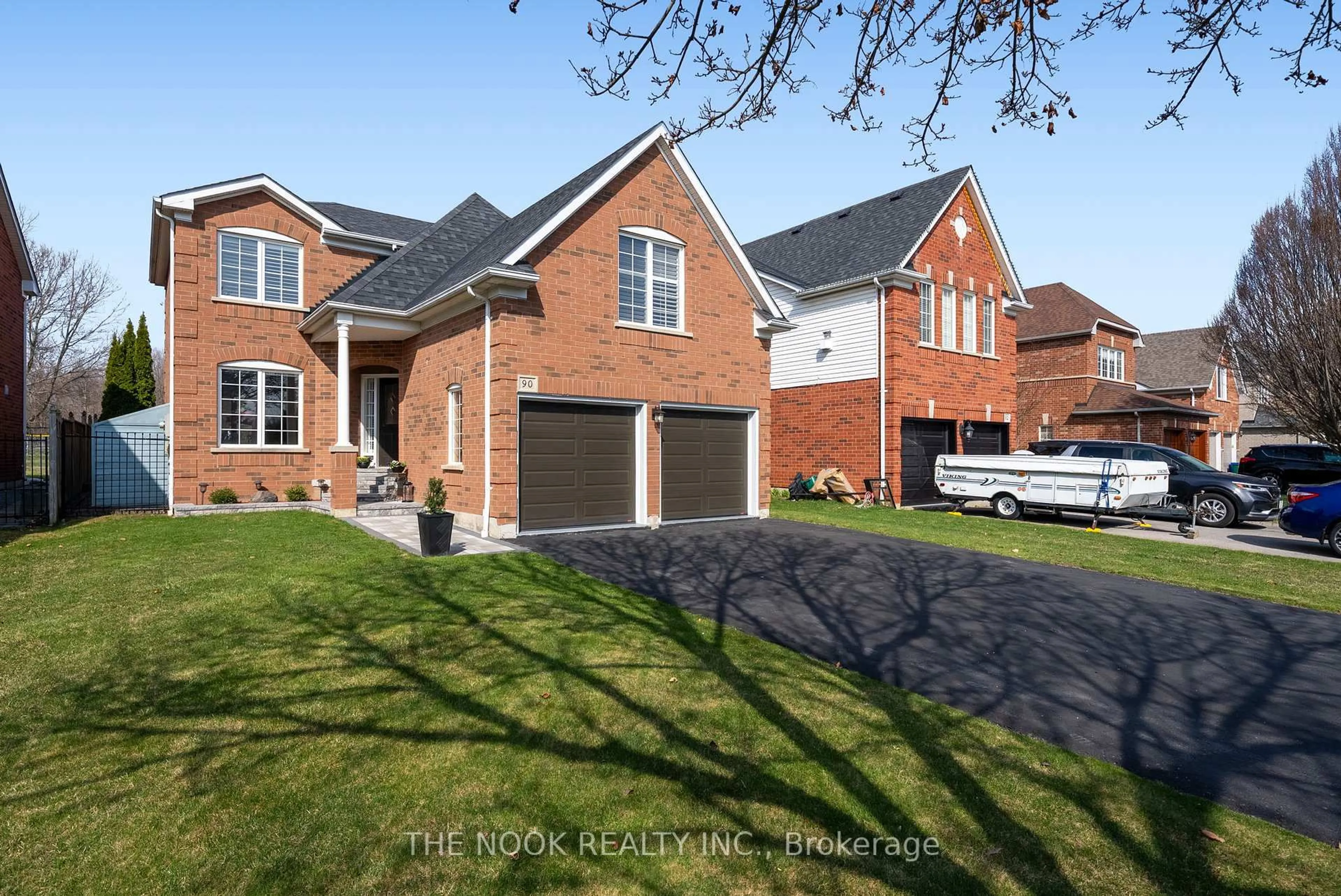 Home with brick exterior material, street for 90 Gartshore Dr, Whitby Ontario L1P 1N8