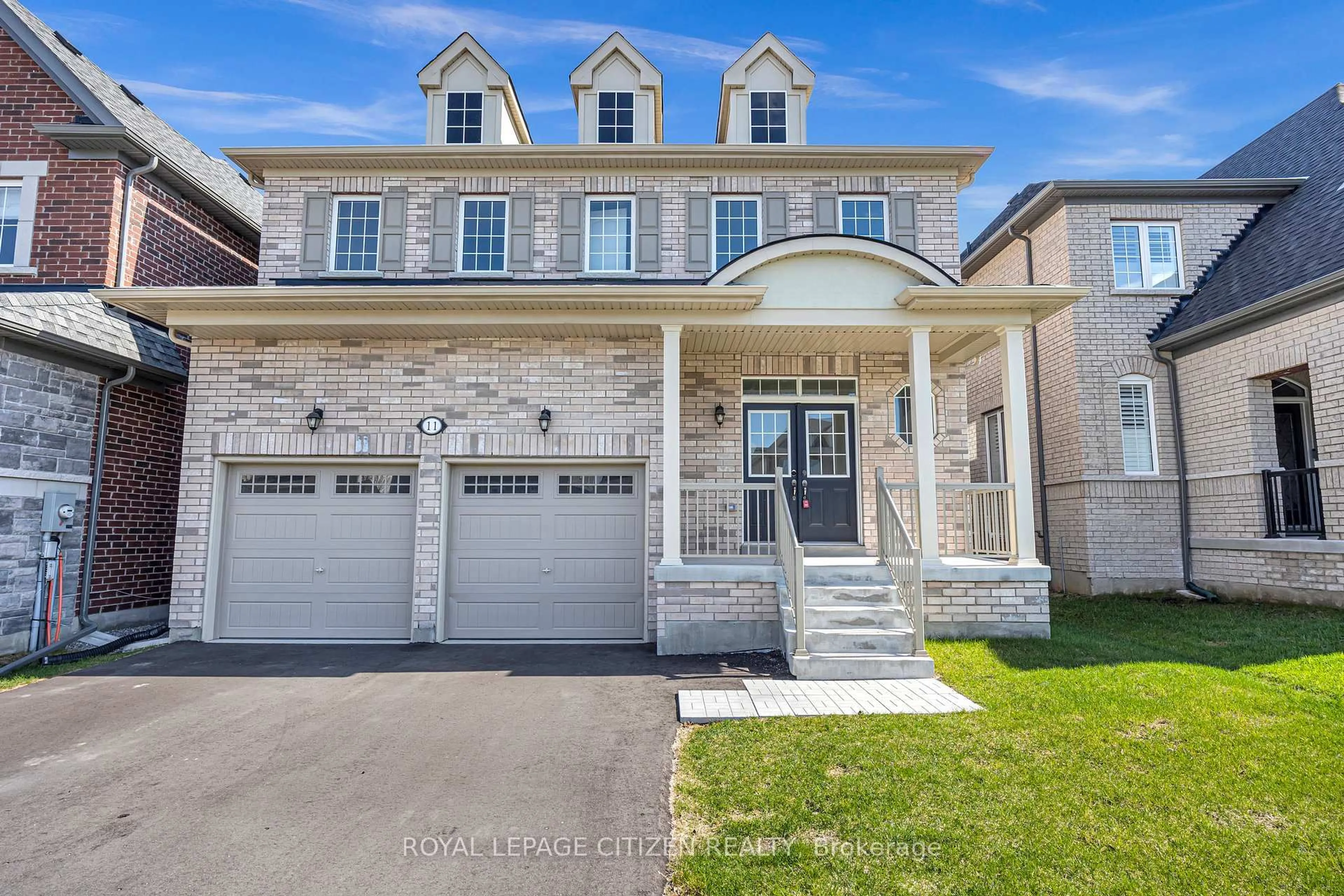 Home with brick exterior material, street for 11 Northglen Blvd, Clarington Ontario L1C 0N7