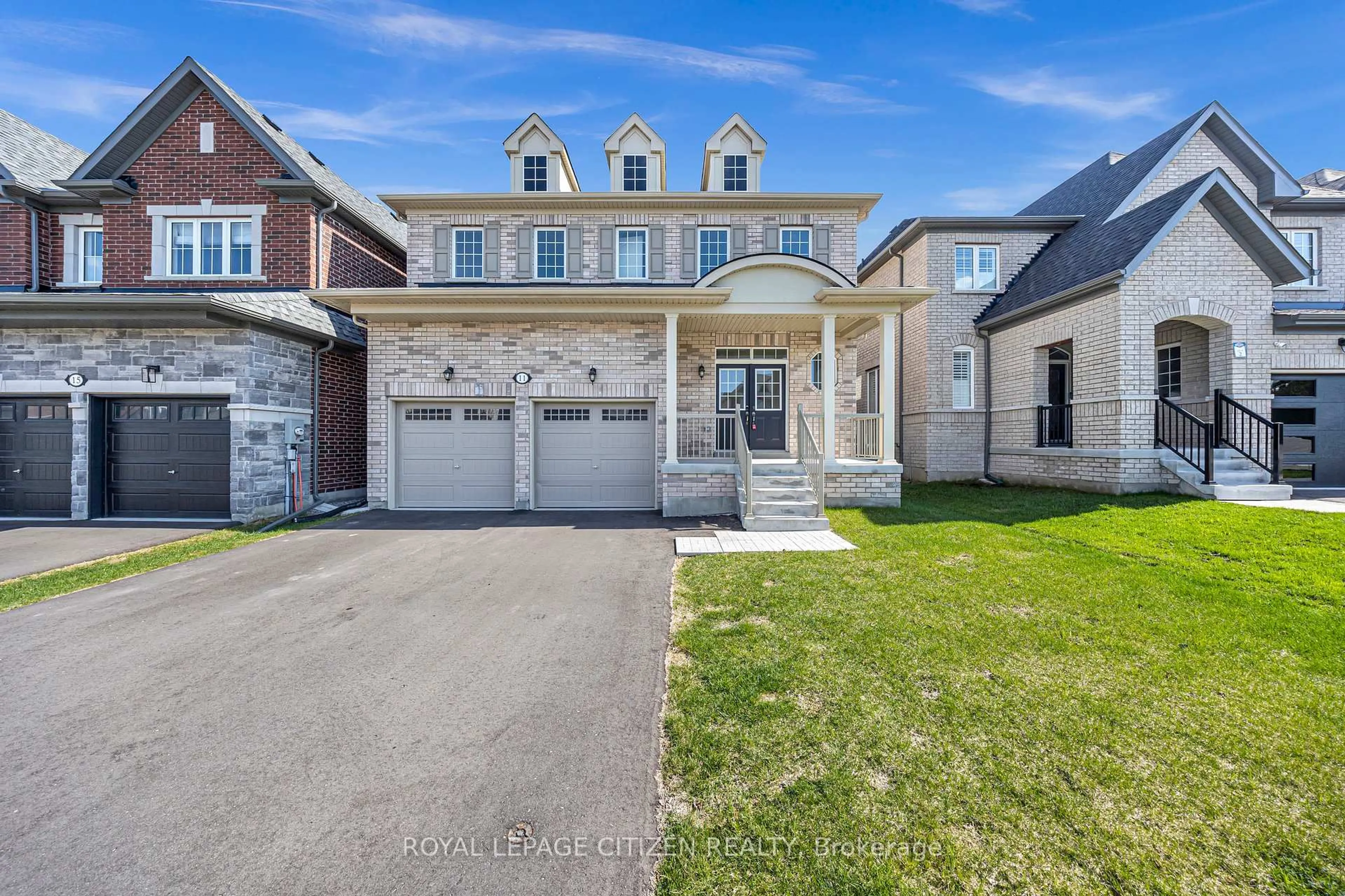 Home with brick exterior material, street for 11 Northglen Blvd, Clarington Ontario L1C 0N7