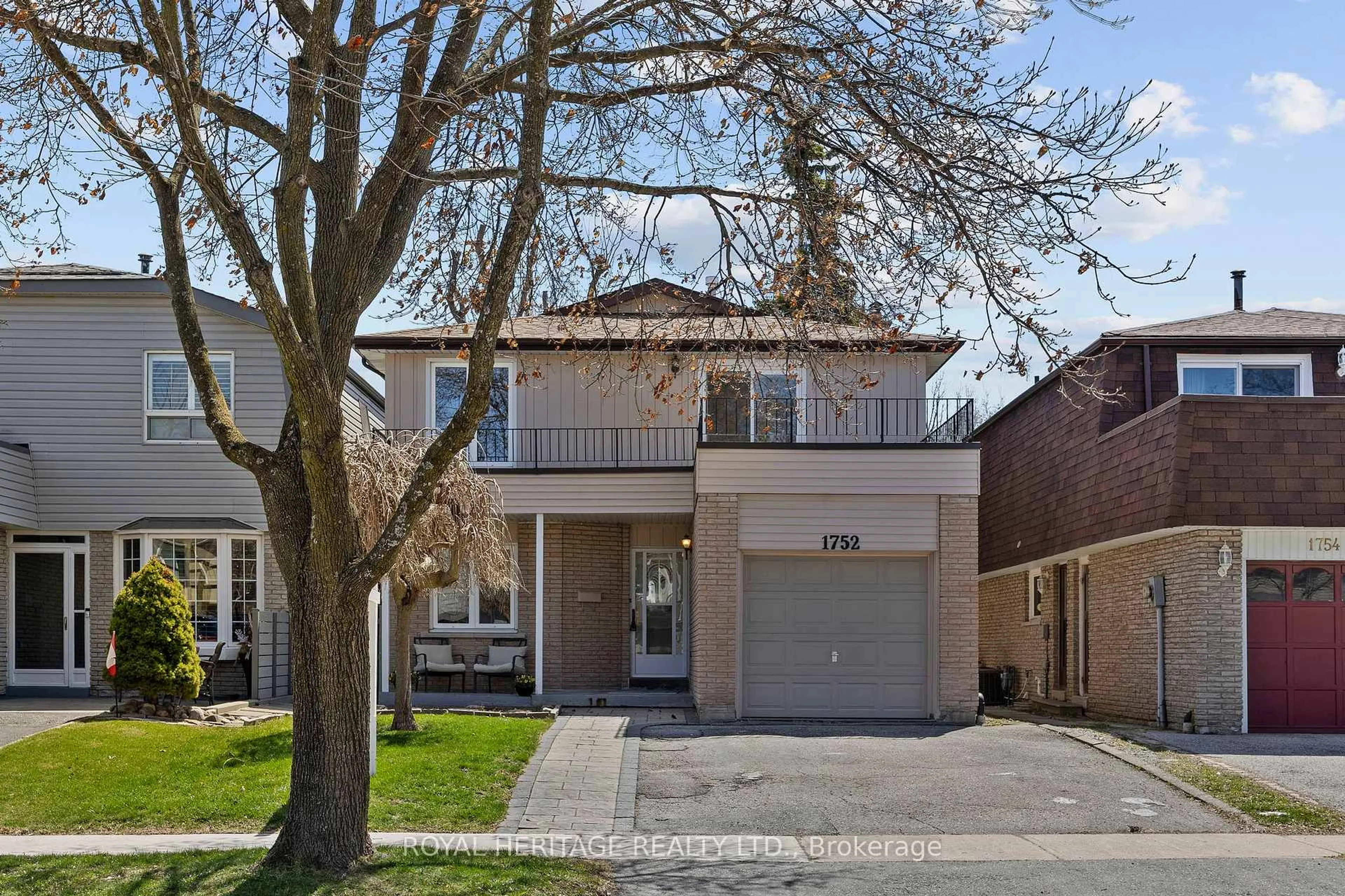 Home with brick exterior material, street for 1752 Shadybrook Dr, Pickering Ontario L1V 3A5