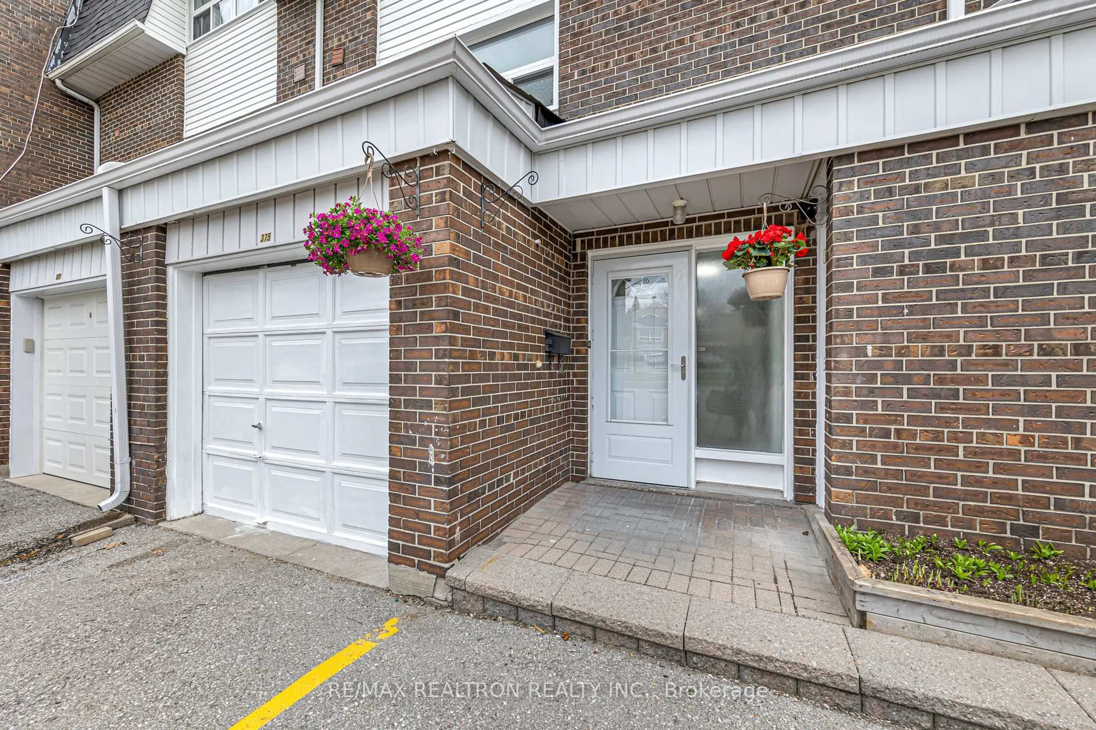 Indoor entryway for 375 Military Tr #34, Toronto Ontario M1E 4E2