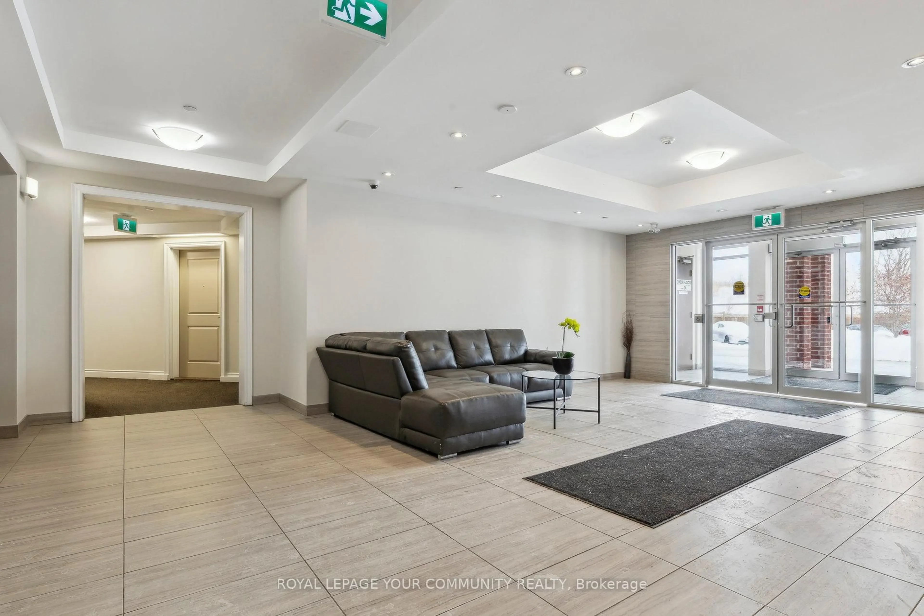 Unknown for 80 Aspen Springs Dr #102, Clarington Ontario L1C 0V4