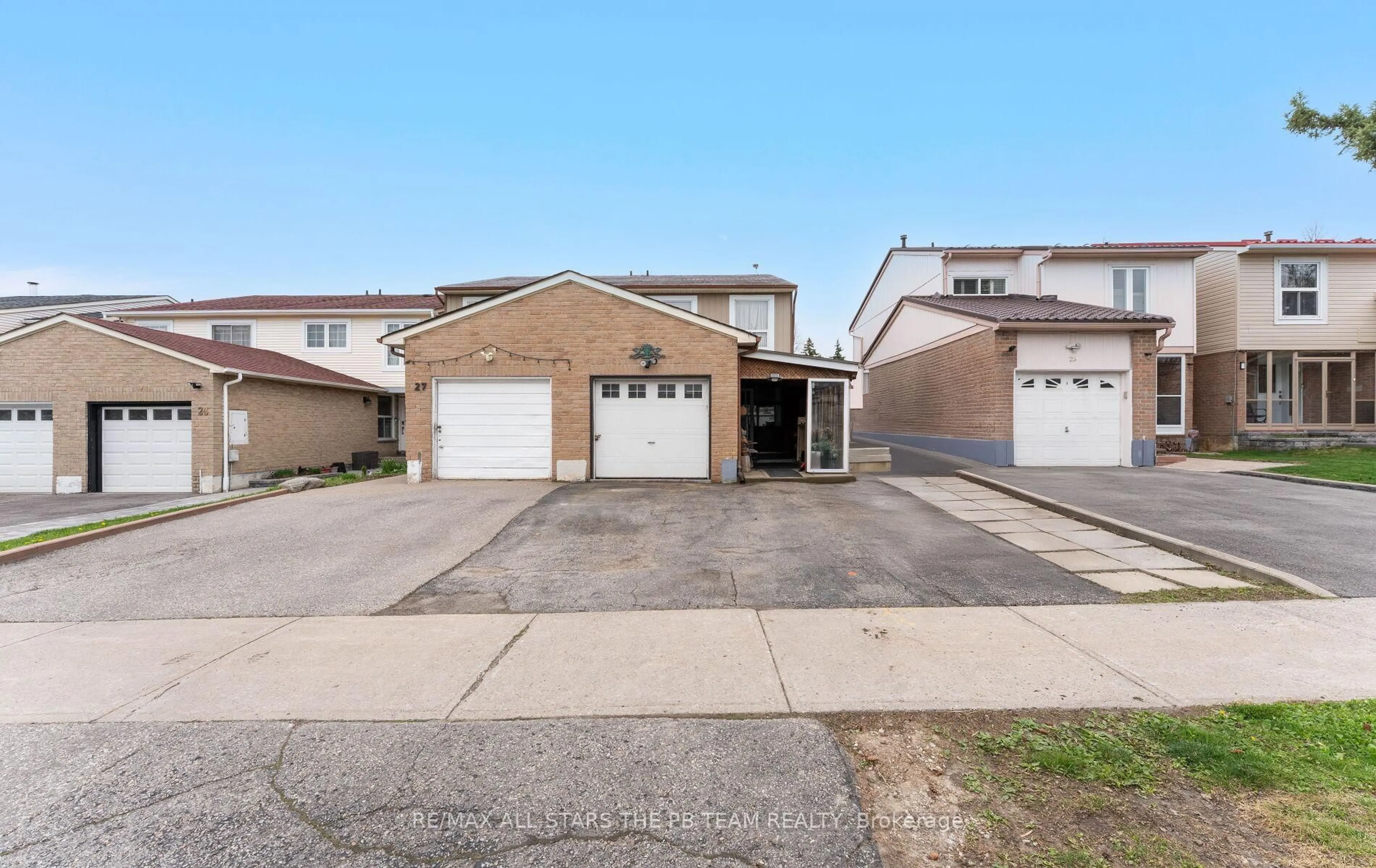 Unknown for 25 Nabob Cres, Toronto Ontario M1B 2Z1