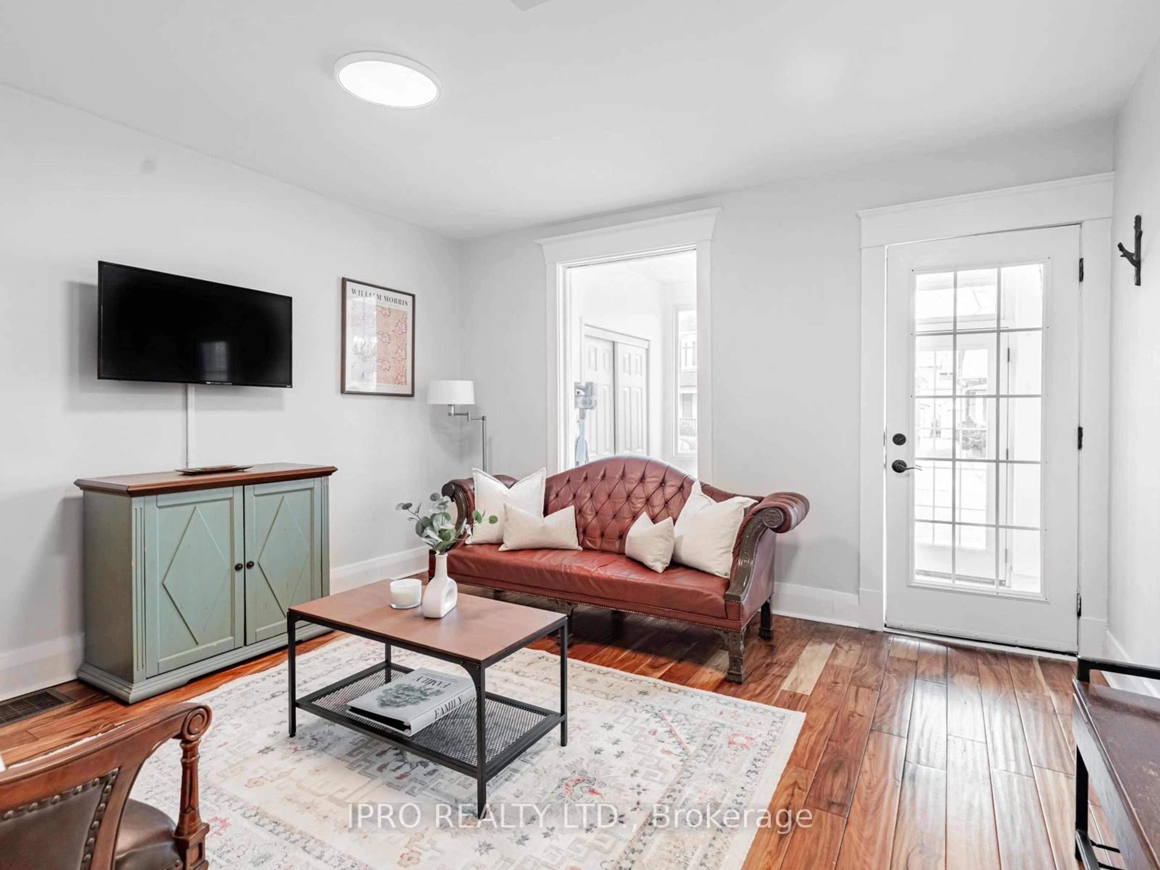 Living room with furniture, unknown for 111 Chisholm Ave, Toronto Ontario M4C 4V6