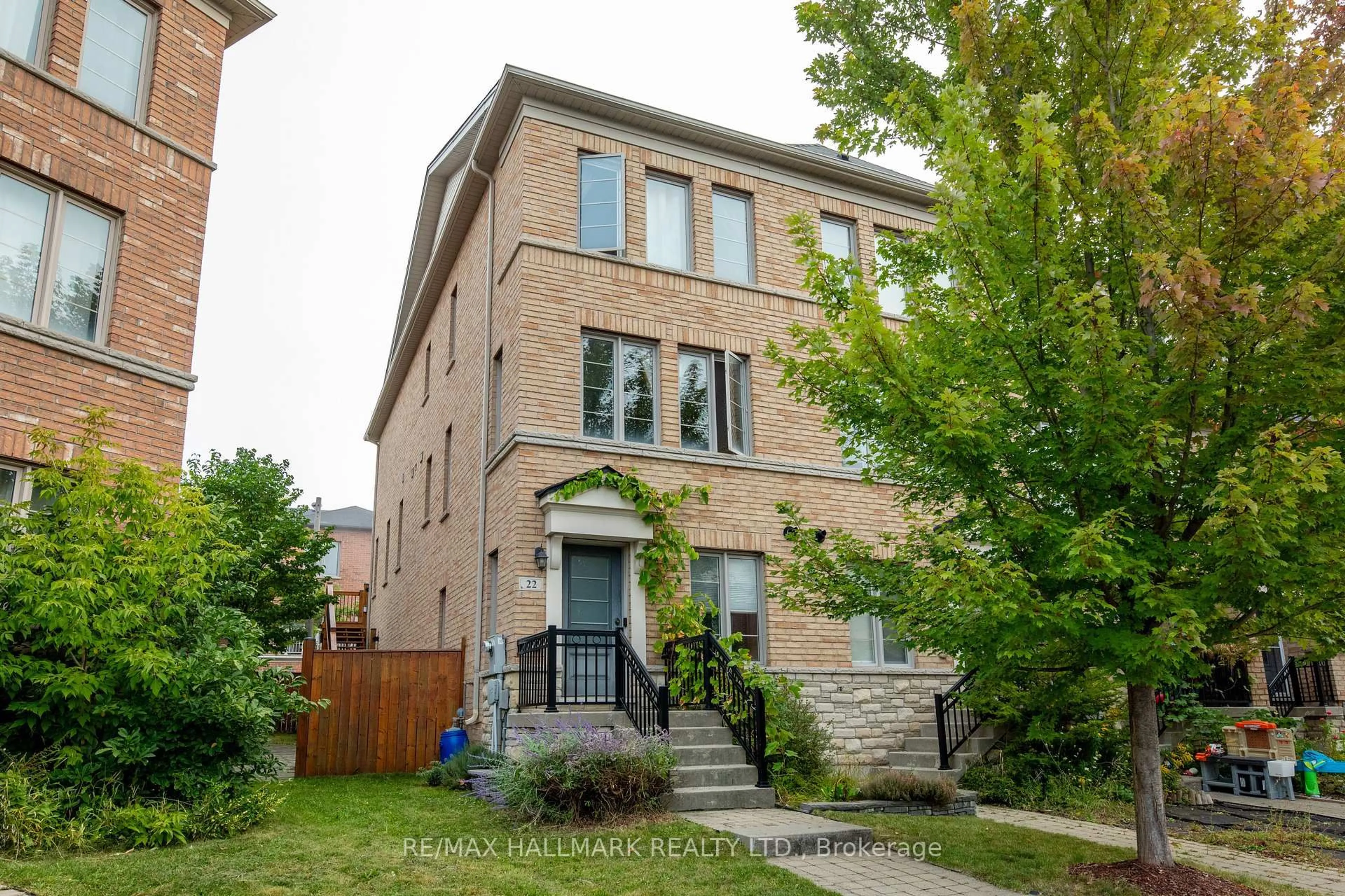 Home with brick exterior material, street for 22 Belanger Cres, Toronto Ontario M1L 0H3
