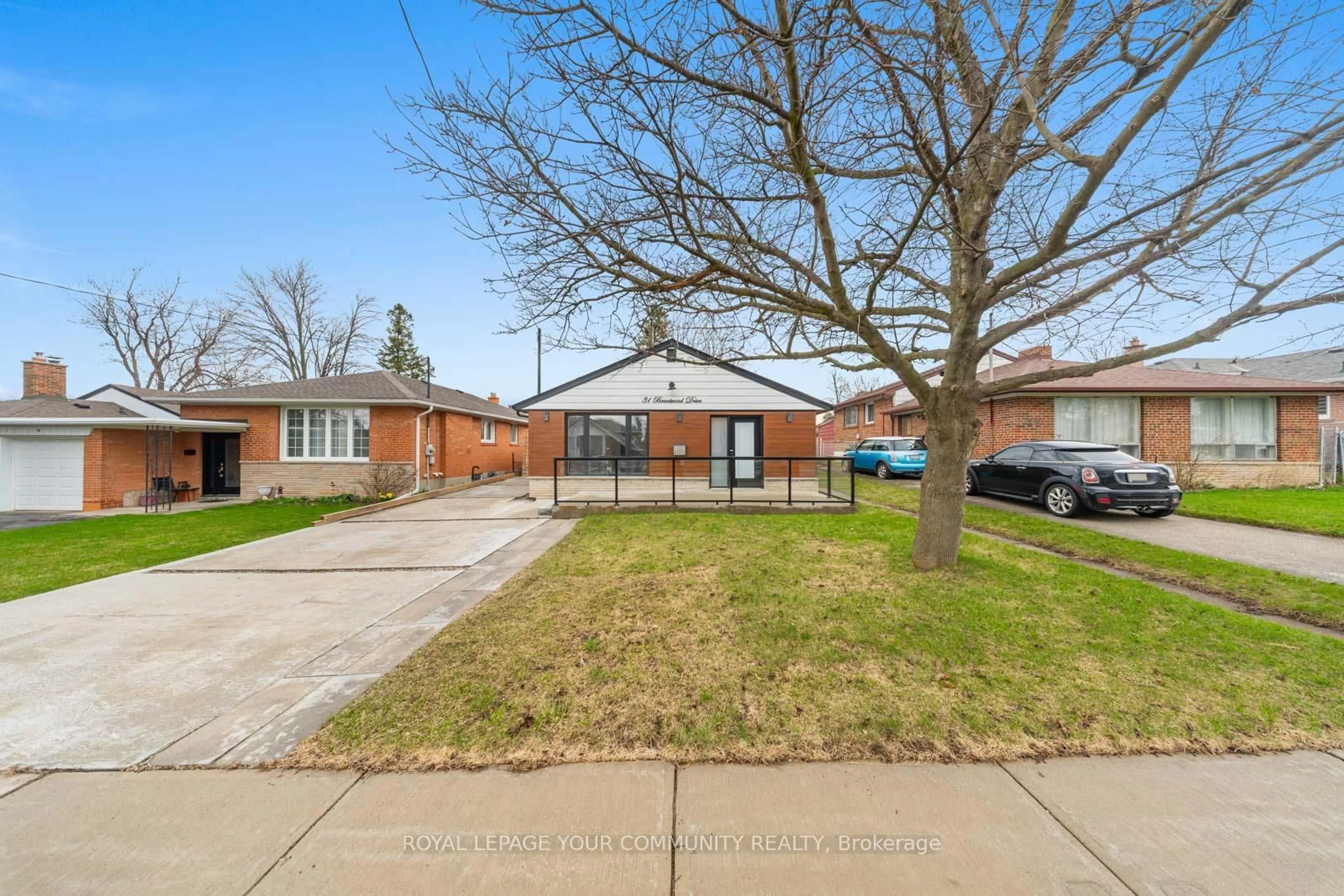 Home with brick exterior material, street for 31 Brantwood Dr, Toronto Ontario M1H 2G5