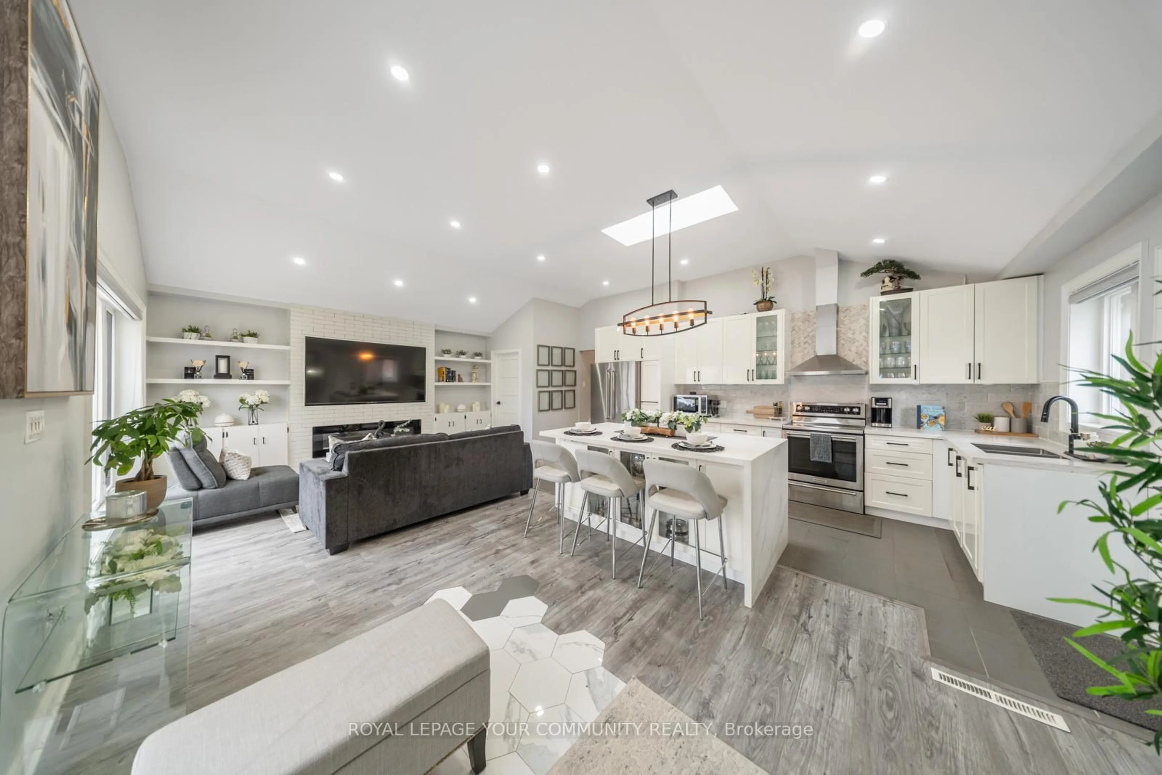 Open concept kitchen, unknown for 31 Brantwood Dr, Toronto Ontario M1H 2G5