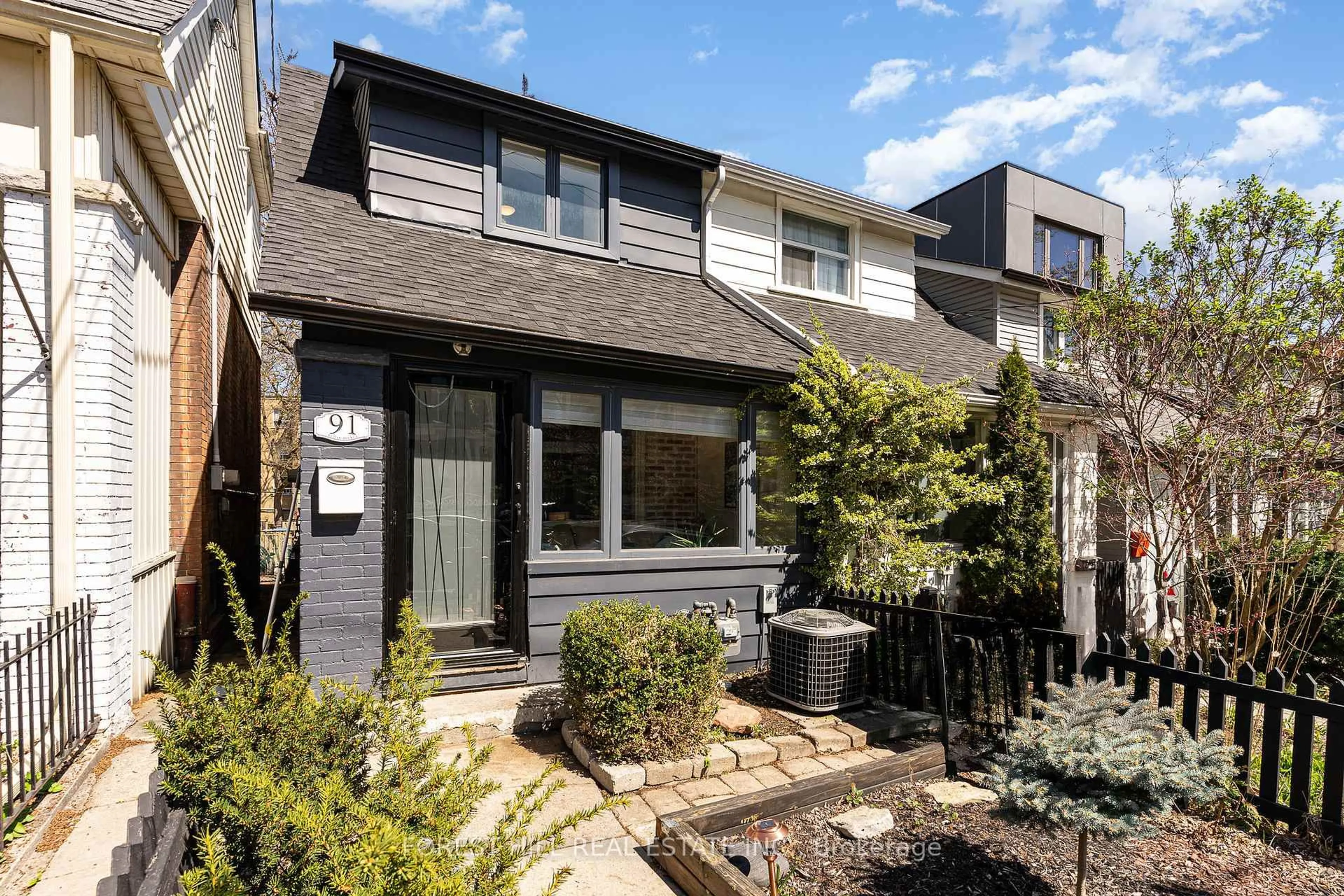 Home with vinyl exterior material, street for 91 Alton Ave, Toronto Ontario M4L 2M3
