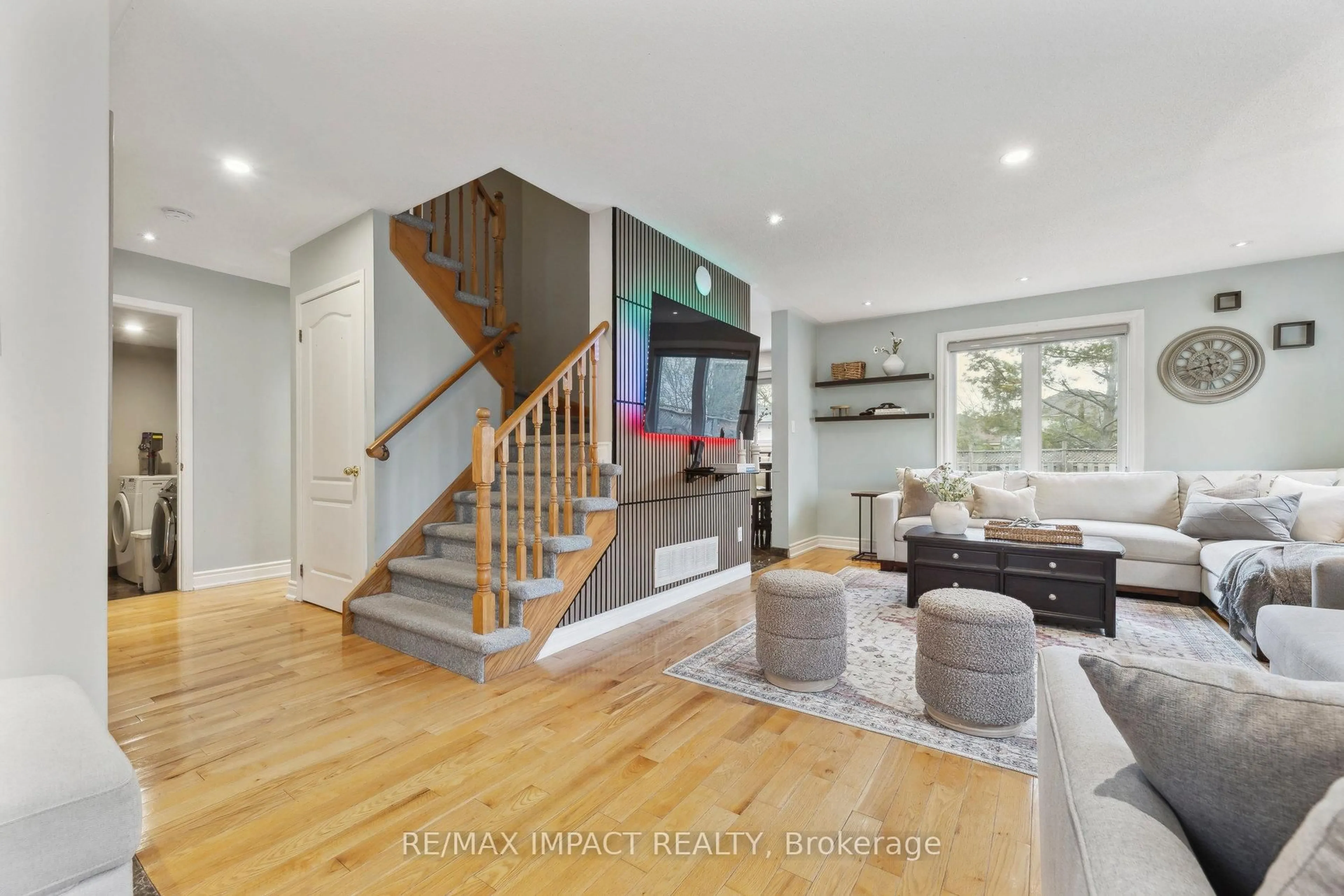 Unknown for 184 Shipway Ave, Clarington Ontario L1B 1N1