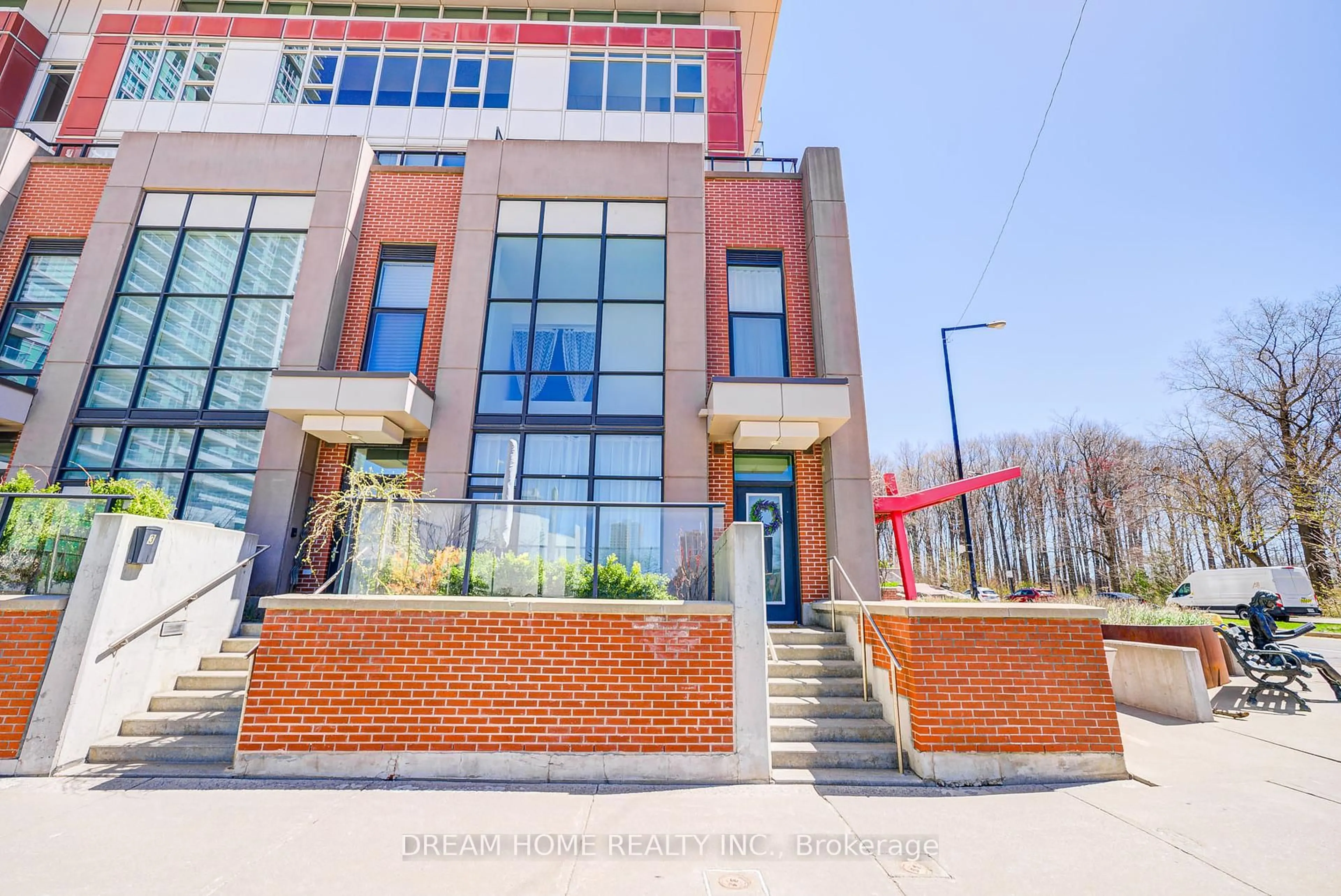 Home with brick exterior material, unknown for 1 Town Centre Crt, Toronto Ontario M1P 0B3