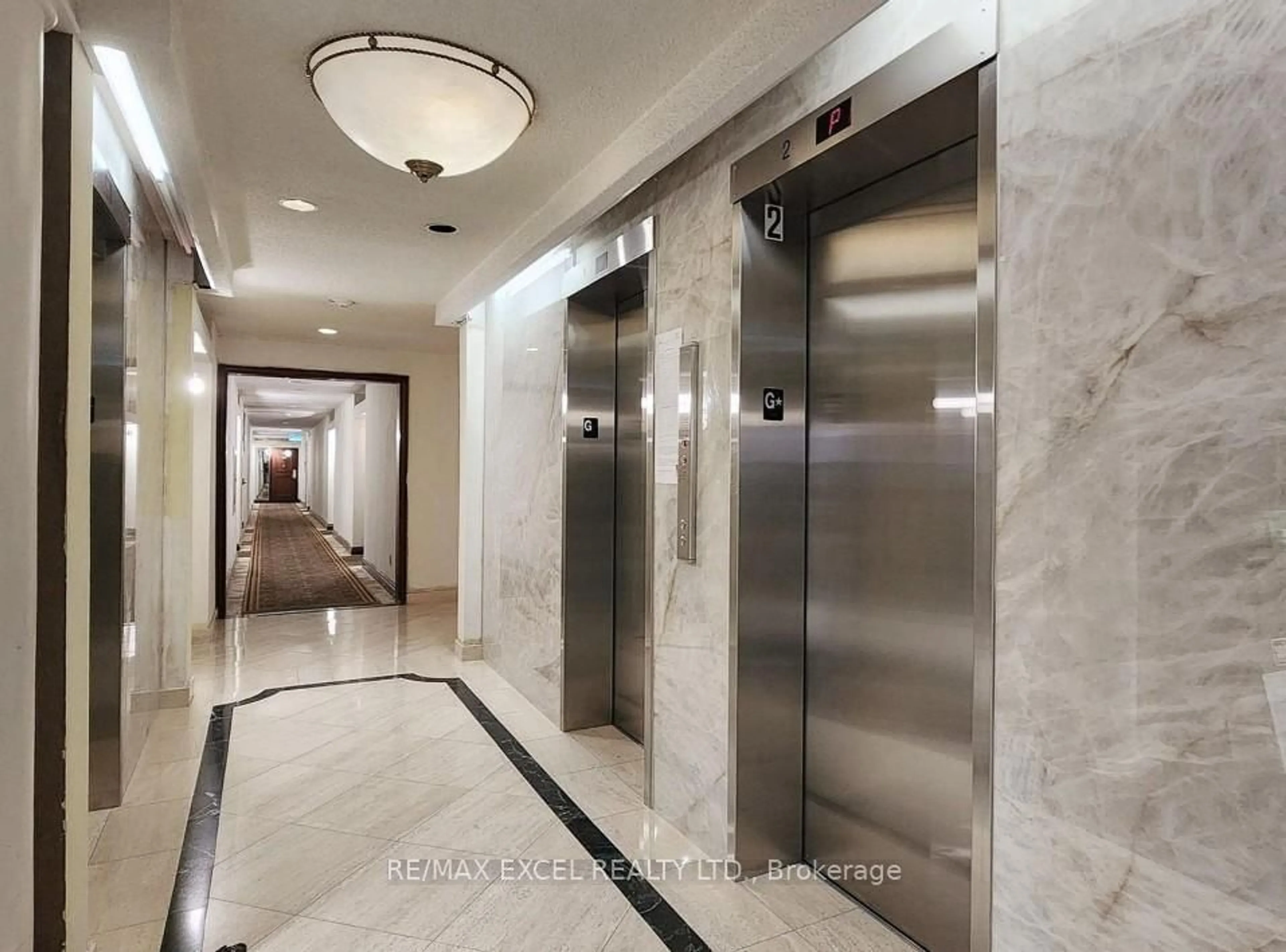 Indoor foyer for 275 Bamburgh Circ #203, Toronto Ontario M1W 3X4